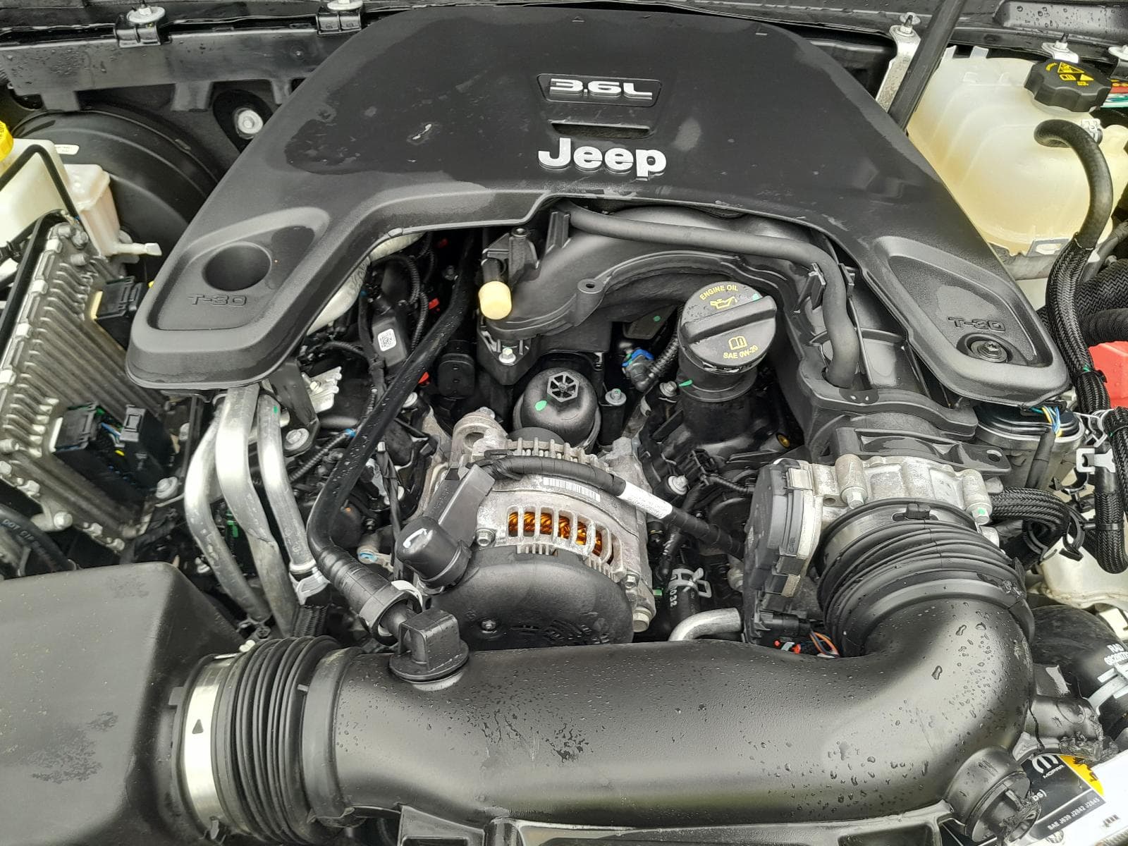 2022 JEEP GLADIATOR 2