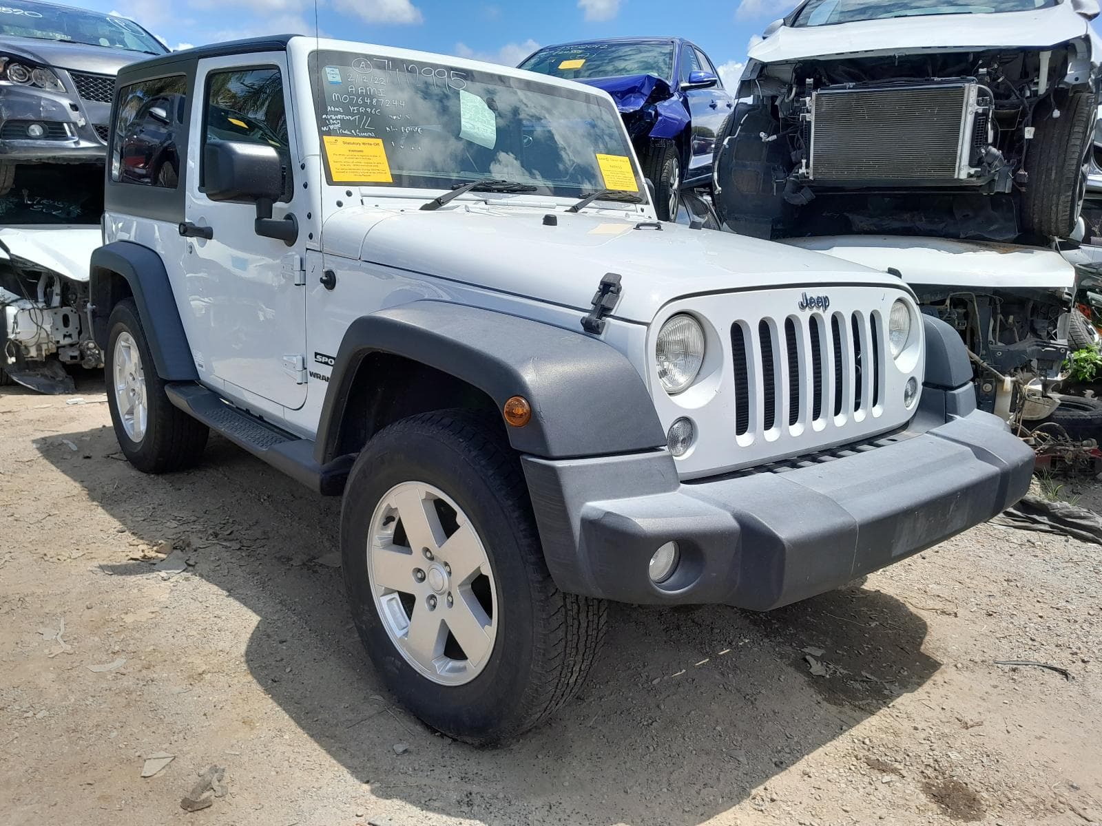Used auto part listing image: 2016 JEEP WRANGLER LEFT FRONT WINDOW REG MOTOR DOOR REG ASSY (REG AND MOTOR), JK, 03/07-07/18