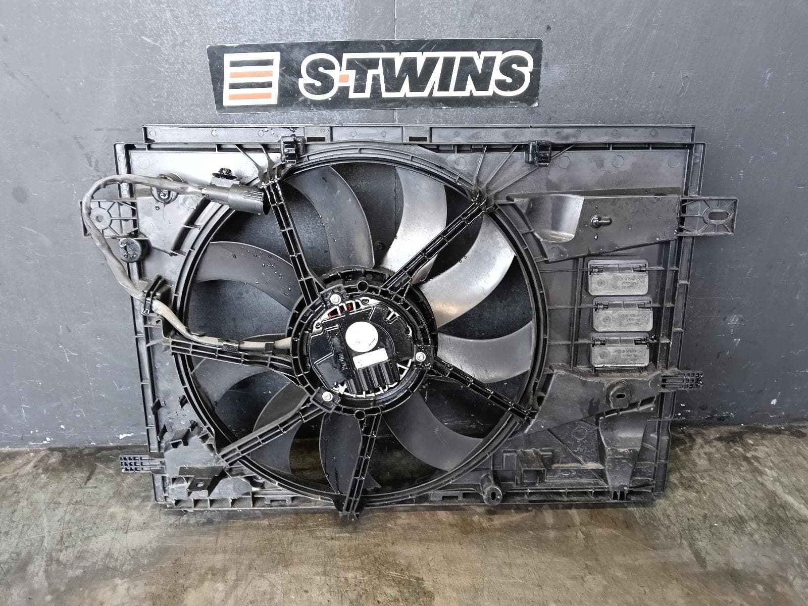 Used auto part listing image: 2021 PEUGEOT 508 FAN RADIATOR FAN, 1.6, PETROL, 180W, EP6FADTX, MK2, 05/19