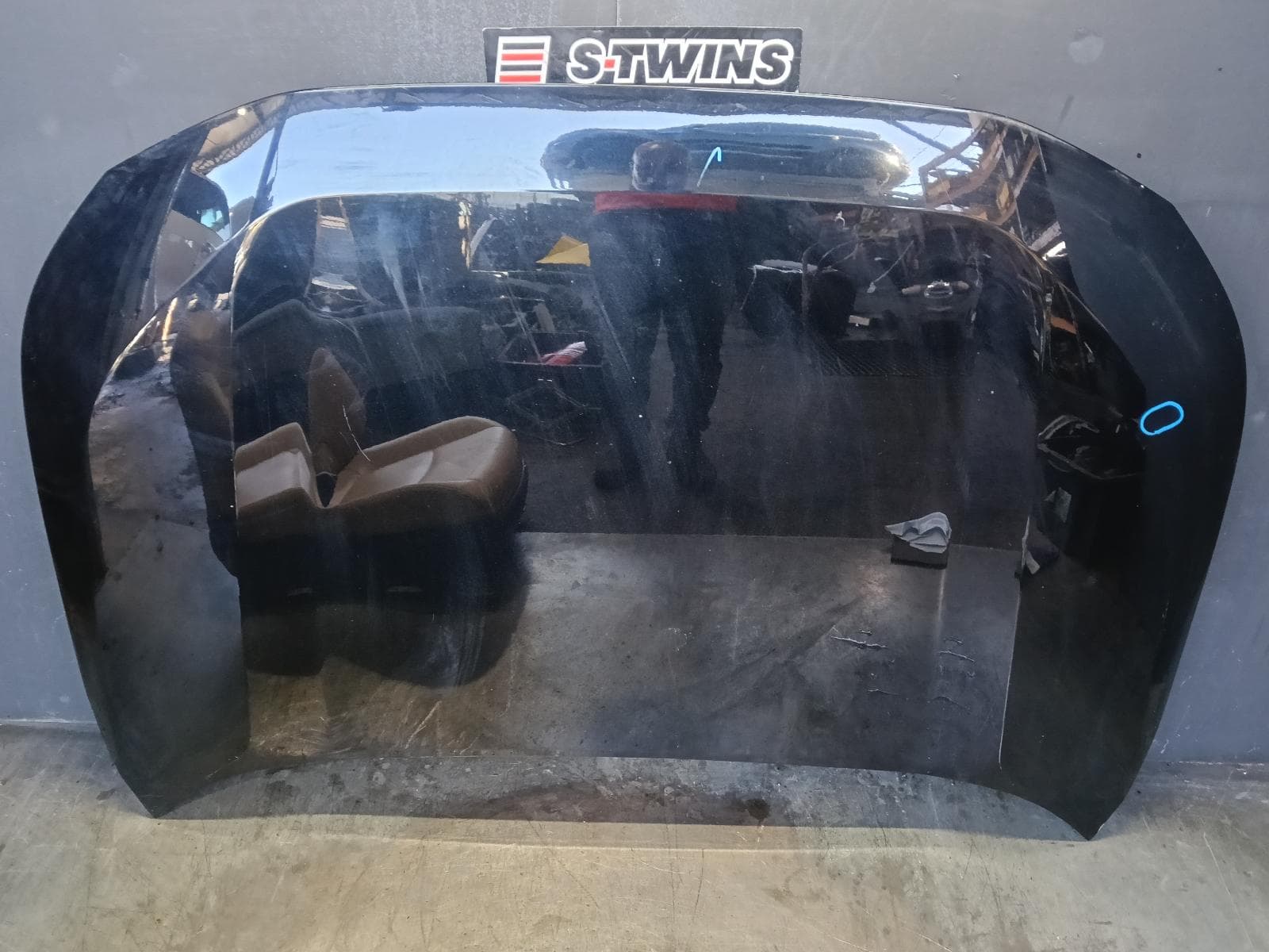 Used auto part listing image: 2020 TOYOTA RAV4 BONNET XA50, 11/18-12/25
