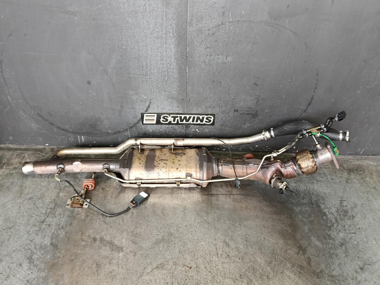 Used auto part listing image: 2018 LAND ROVER DISCOVERY SPORT PARTICULATE FILTER DPF DIESEL, 2.0, TURBO, L550, 07/16-06/19