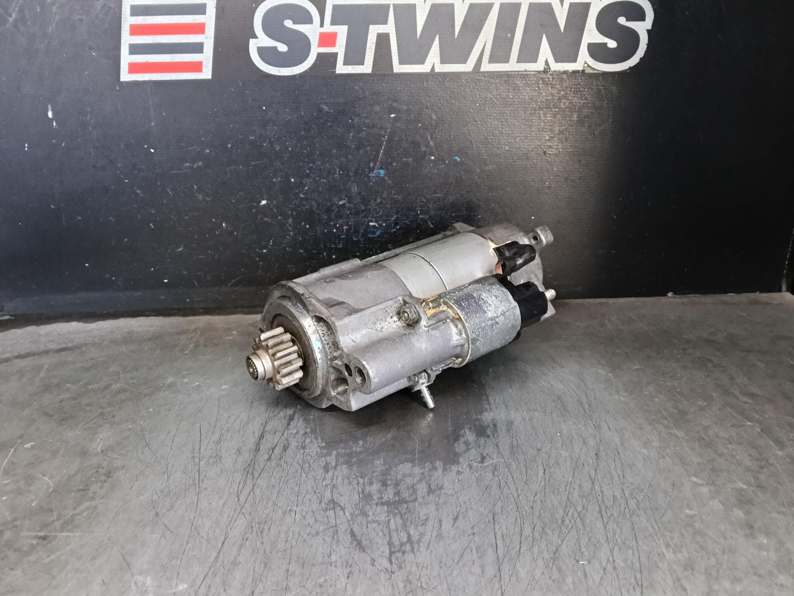 Used auto part listing image: 2017 LAND ROVER RANGEROVER SPORT STARTER L494, DIESEL, 3.0, SINGLE TURBO, GEN 2, 12/14-04/22