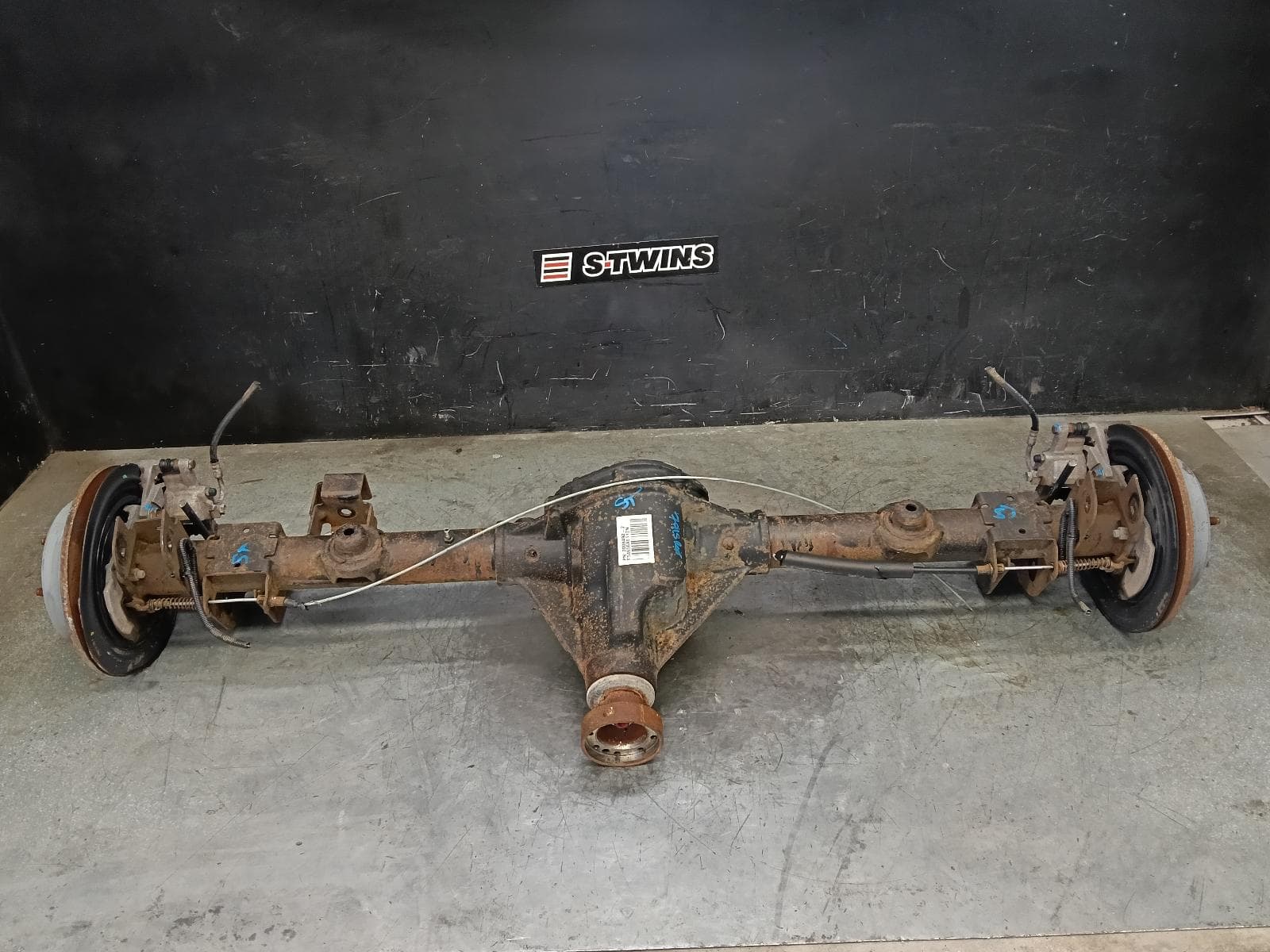 Used auto part listing image: 2007 JEEP WRANGLER REAR DIFF ASSEMBLY JK, 2.8, DIESEL, AUTO/MANUAL T/M, 4.1 RATIO, 03/07-07/18