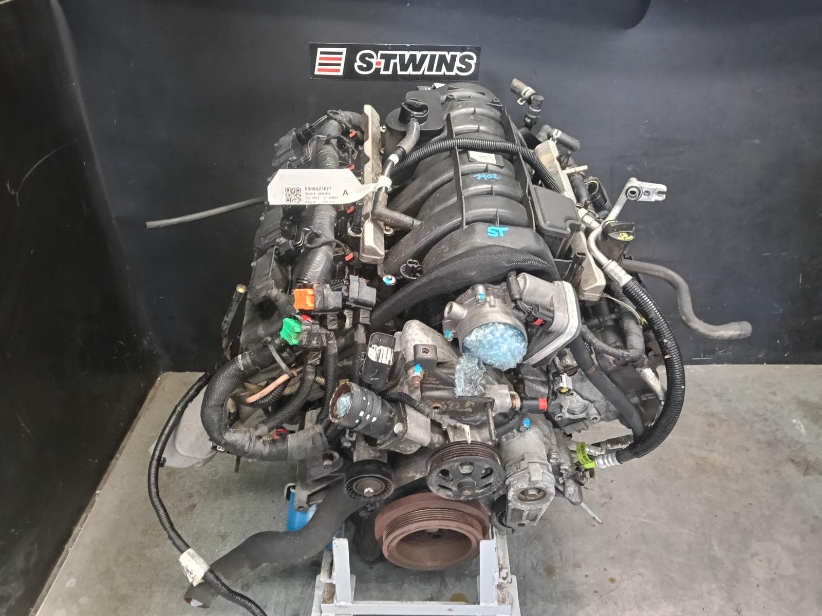 Used auto part listing image: 2012 JEEP GRANDCHEROKEE ENGINE PETROL, 5.7, EZH, WK, 10/10-02/22 0000423677