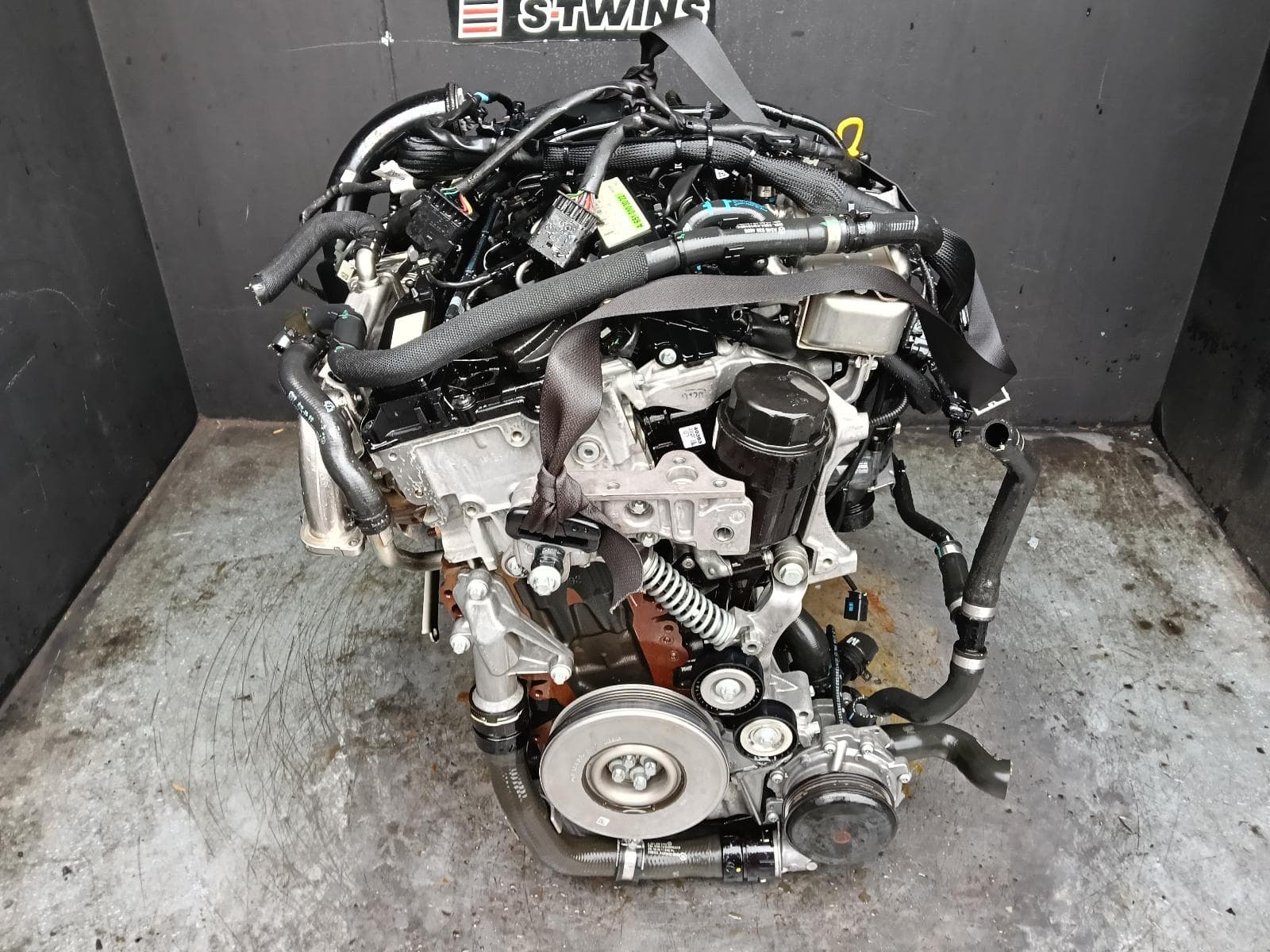 Used auto part listing image: 2018 MERCEDES GLA CLASS ENGINE DIESEL, 2.1, TURBO, 651.930 CODE, GLA200d/GLA200CDI/GLA220d, X156, 04/14-01/20