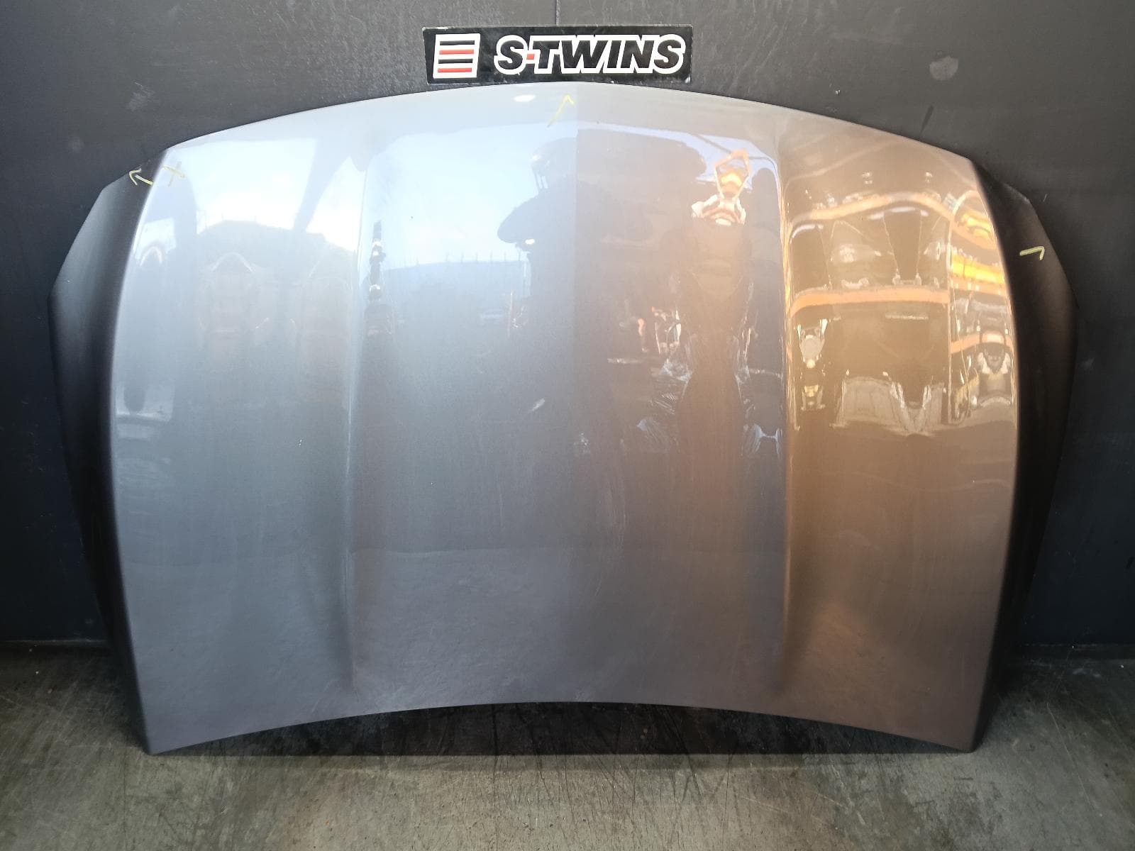 Used auto part listing image: 2018 MERCEDES GLA CLASS BONNET X156, 04/14-01/20