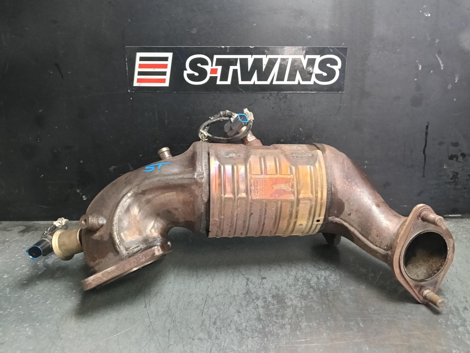 Used auto part listing image: 2022 HYUNDAI I30 CATALYTIC CONVERTER DOWNPIPE-CAT TYPE, 2.0, TURBO, CN7, SEDAN (S.KOREA VIN KMHL), 03/21