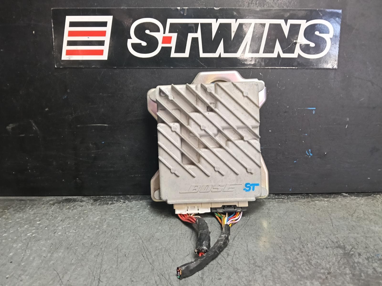 Used auto part listing image: 2022 HYUNDAI I30 AMPLIFIER, CN7, SEDAN (S.KOREA VIN KMHL), 08/20