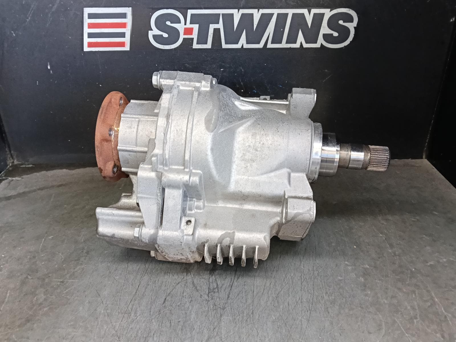 Used auto part listing image: 2023 VOLKSWAGEN GOLF TRANSFER CASE GEN 8, 09/20