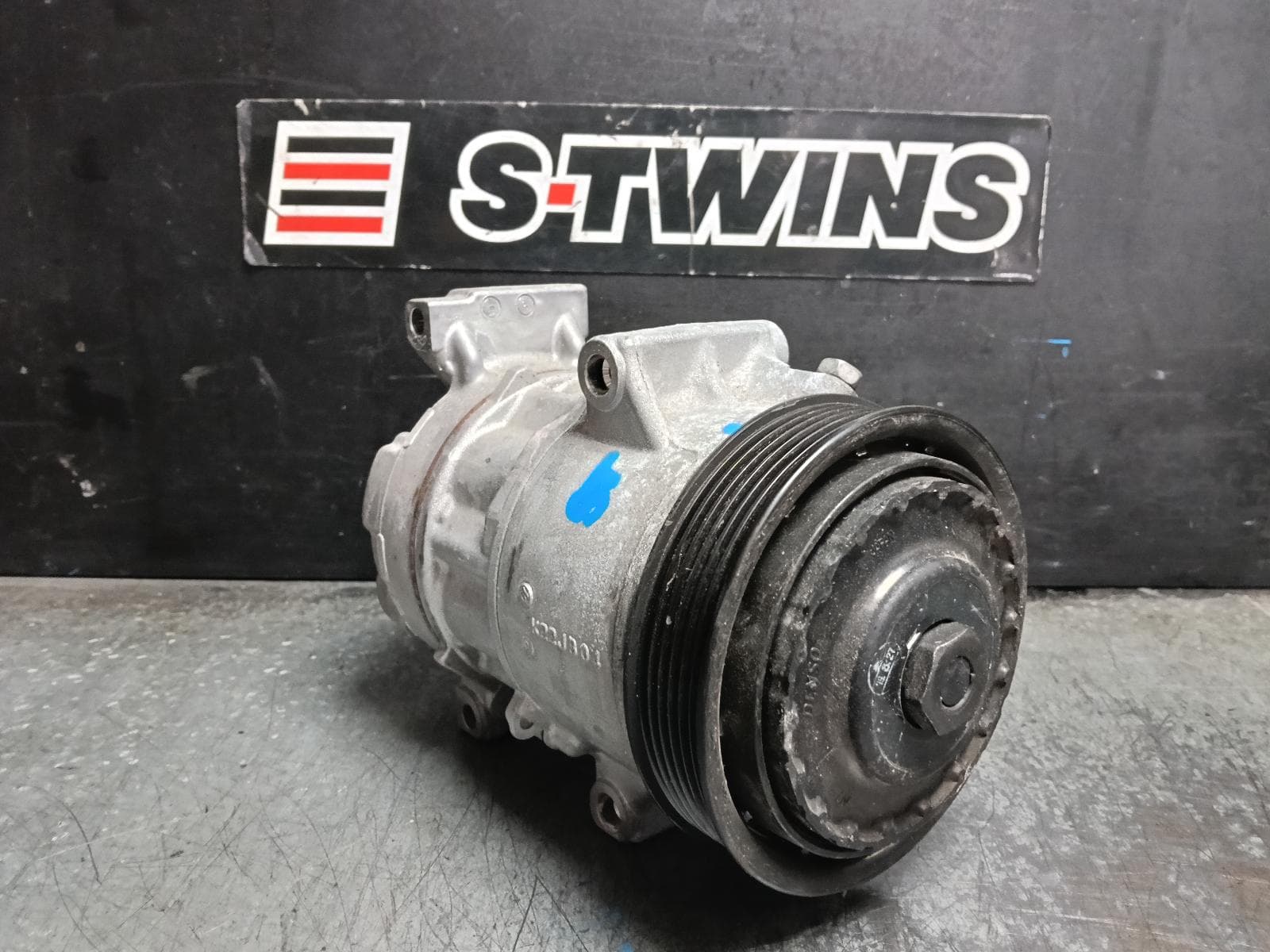 Used auto part listing image: 2019 LEXUS UX A C COMPRESSOR X10, 2.0, M20A-FKS, UX200, PETROL, 10/18