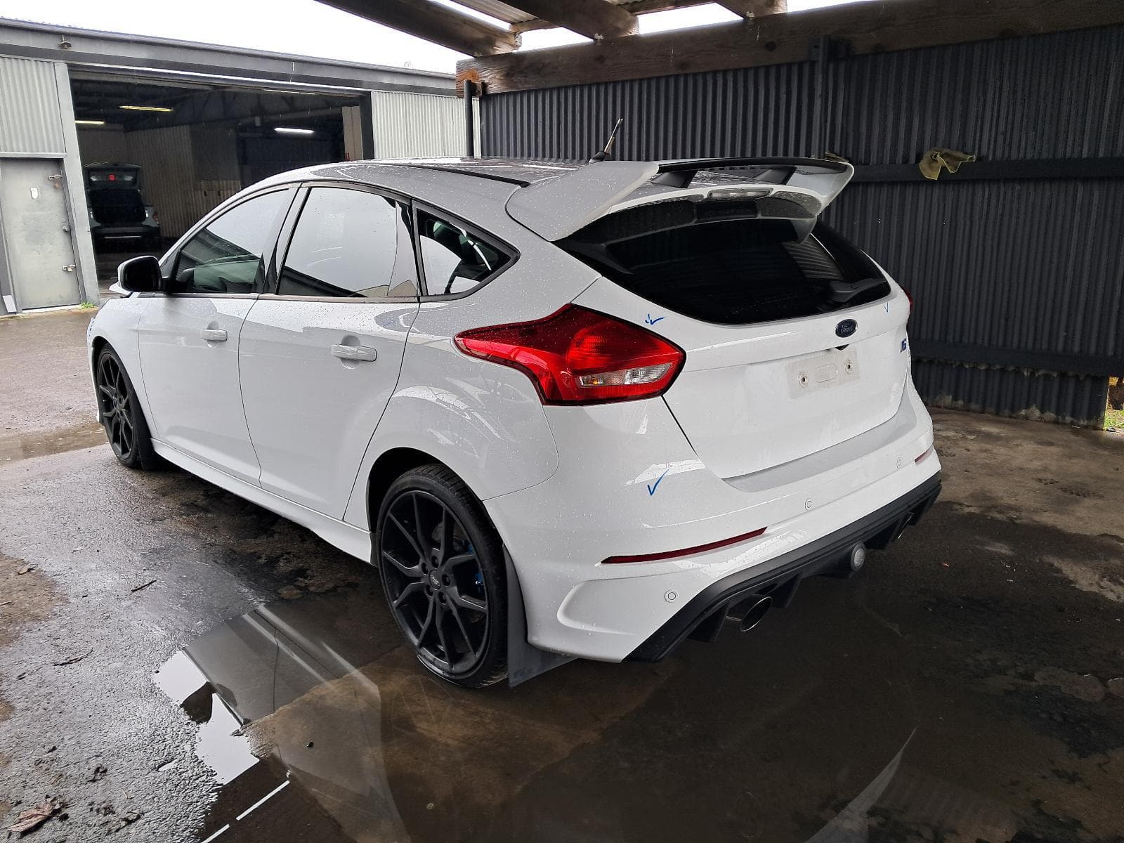 2017 FORD FOCUS 5