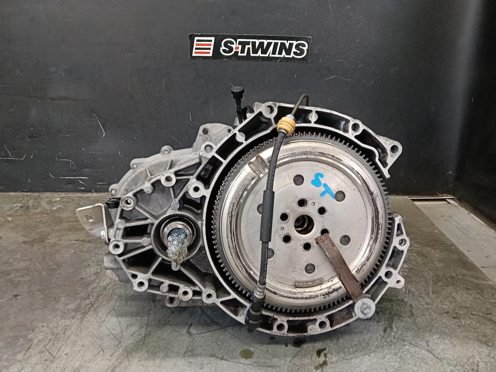 Used auto part listing image: 2016 FORD FOCUS TRANS GEARBOX MANUAL, PETROL, 2.3, TURBO, LZ, 01/16-11/18