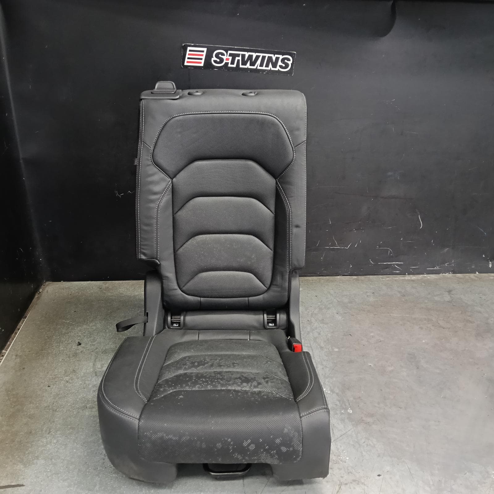 Used auto part listing image: 2017 SKODA KODIAQ 2ND SEAT REAR SEAT NS, 02/17-07/24