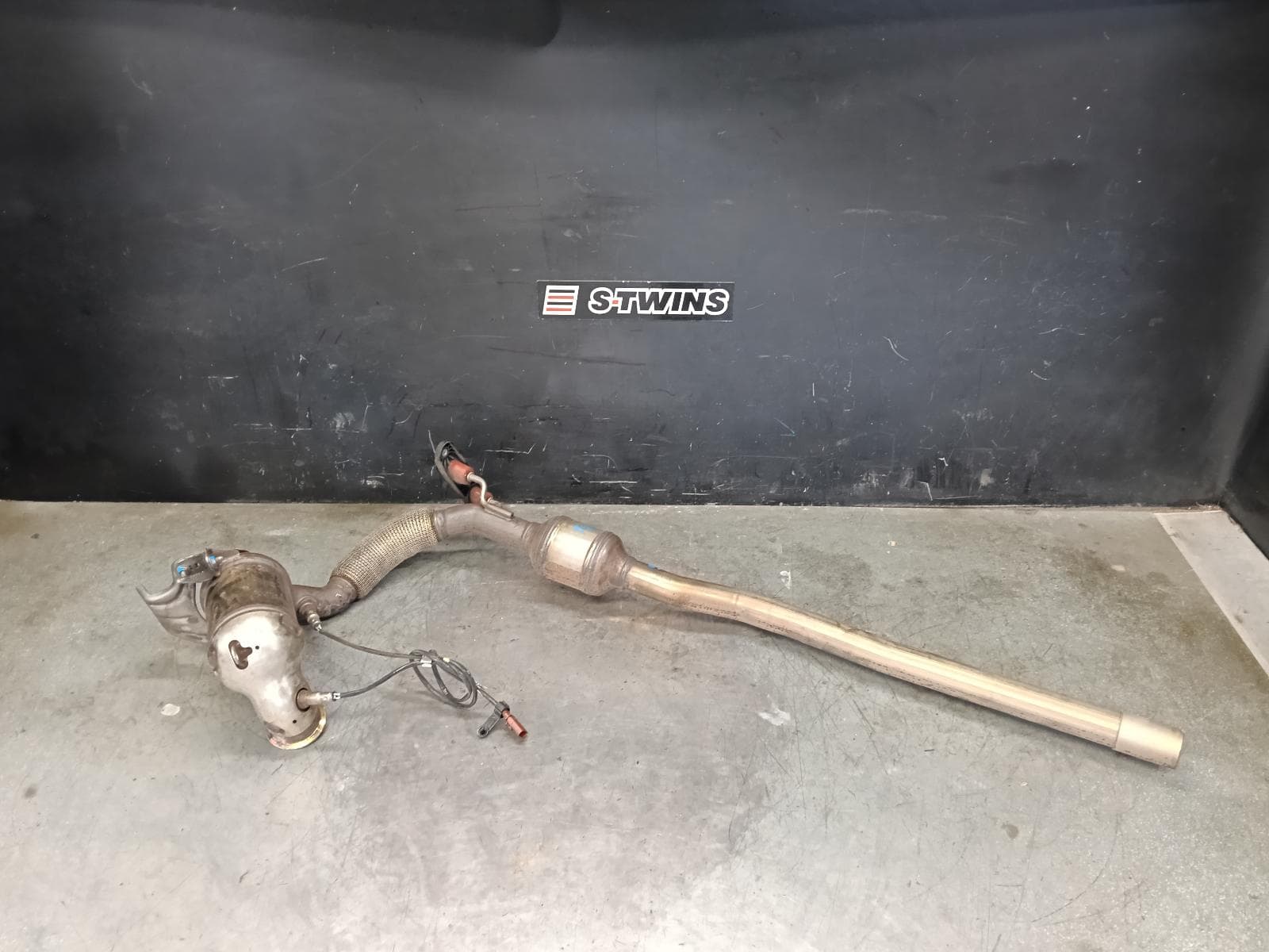 Used auto part listing image: 2018 AUDI Q3 CATALYTIC CONVERTER UNDER CAR-CAT TYPE, 1.4, PETROL, CHPB/CZEA CODE, 8U, 02/14-12/18
