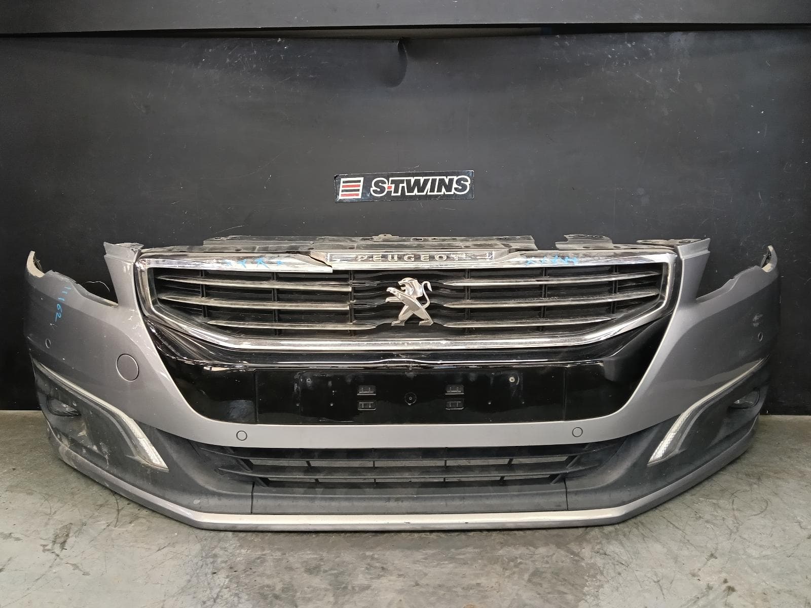 Used auto part listing image: 2015 PEUGEOT 508 FRONT BUMPER 07/11-12/17