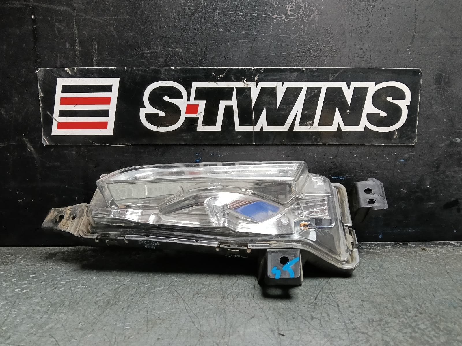 Used auto part listing image: 2022 SUZUKI VITARA RIGHT INDICATOR FOG SIDE DAYTIME RUNNING LAMP, VITARA, LY (VIN TSM), 06/15
