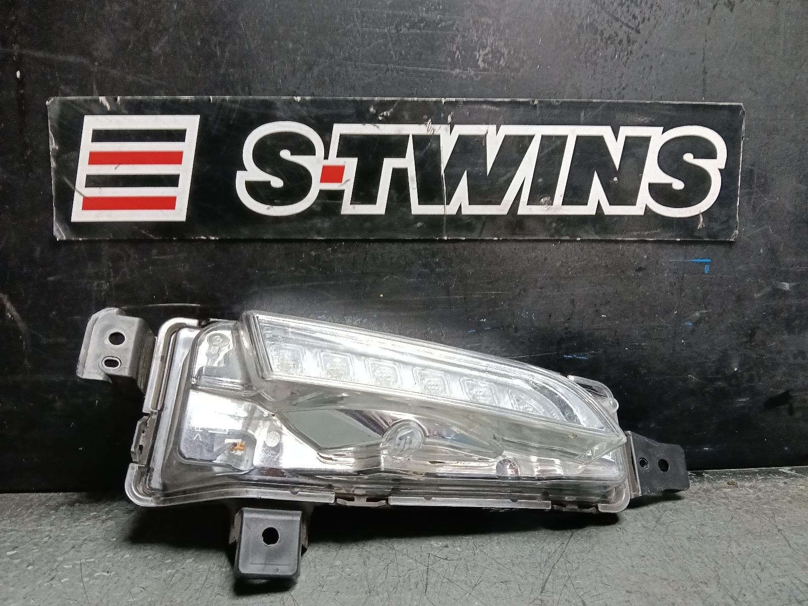 Used auto part listing image: 2022 SUZUKI VITARA DAYTIME RUNNING LAMP, VITARA, LY (VIN TSM), 06/15
