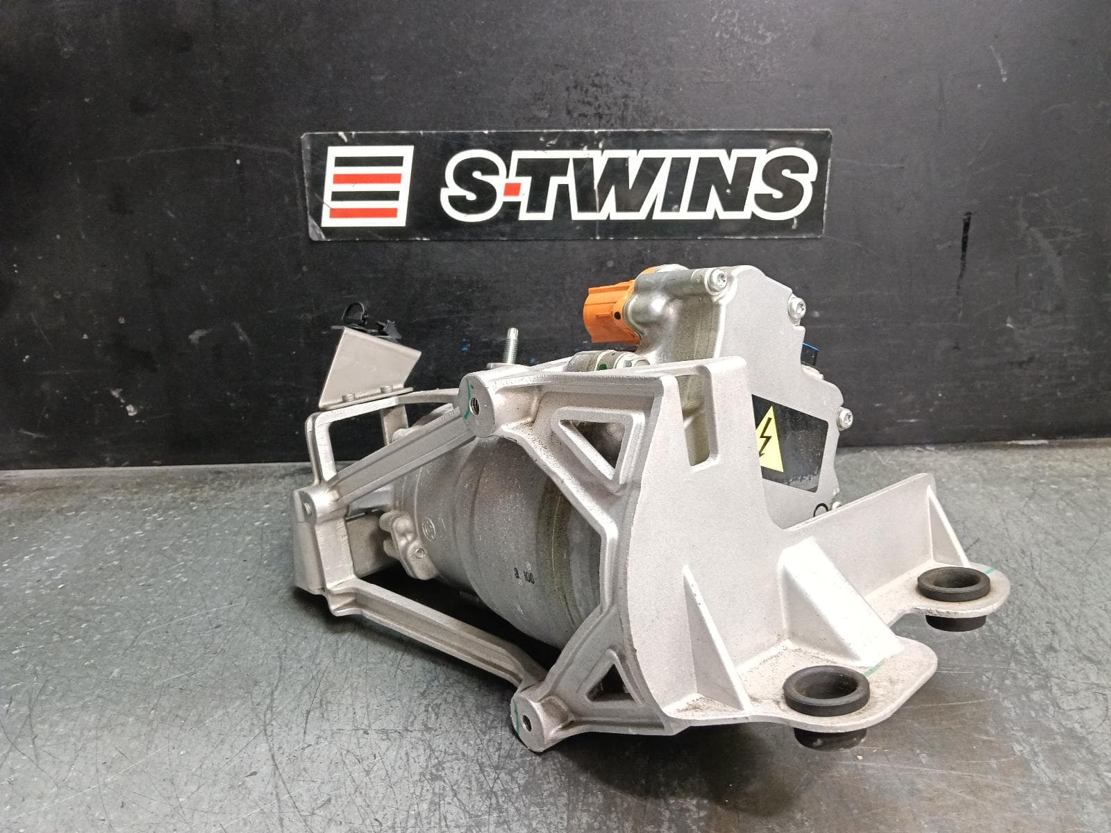 Used auto part listing image: 2024 POLESTAR 2 A C COMPRESSOR 534, ELECTRIC TYPE, 08/21