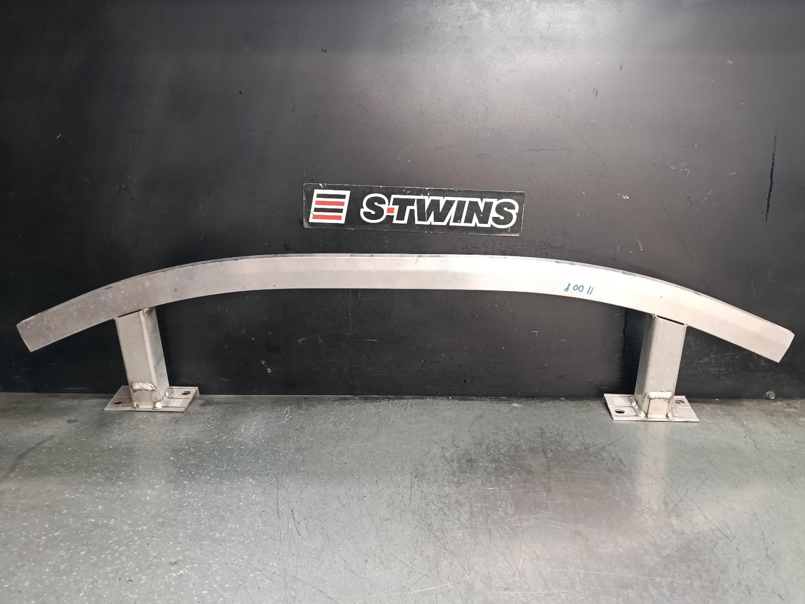 Used auto part listing image: 2024 POLESTAR 2 R BAR BRACKET REINFO 534, MAIN REINFORCEMENT, 08/21