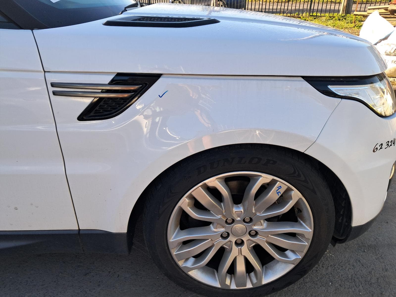 2014 LAND ROVER RANGEROVER SPORT 12