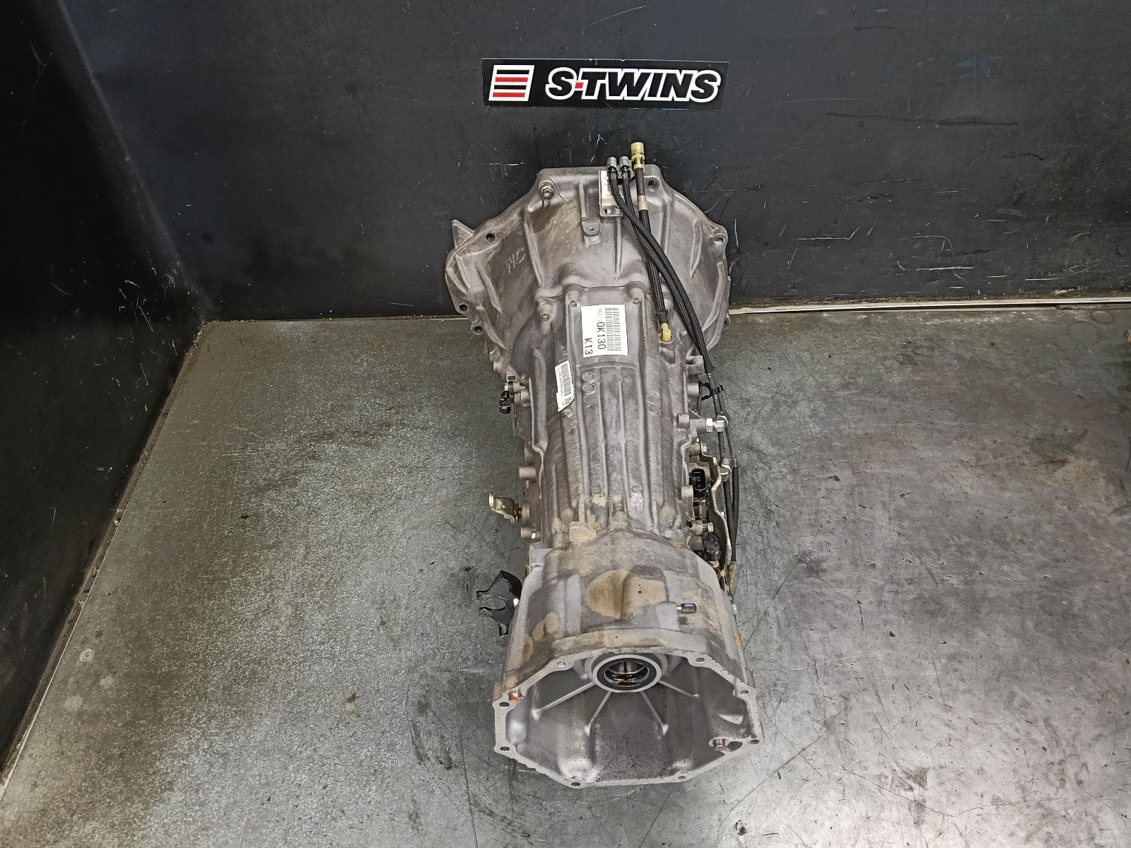 Used auto part listing image: 2021 TOYOTA HILUX TRANS GEARBOX AUTO, 4WD, DIESEL, 2.8, 1GD-FTV, TURBO, NO TRANSFER CASE, 06/20