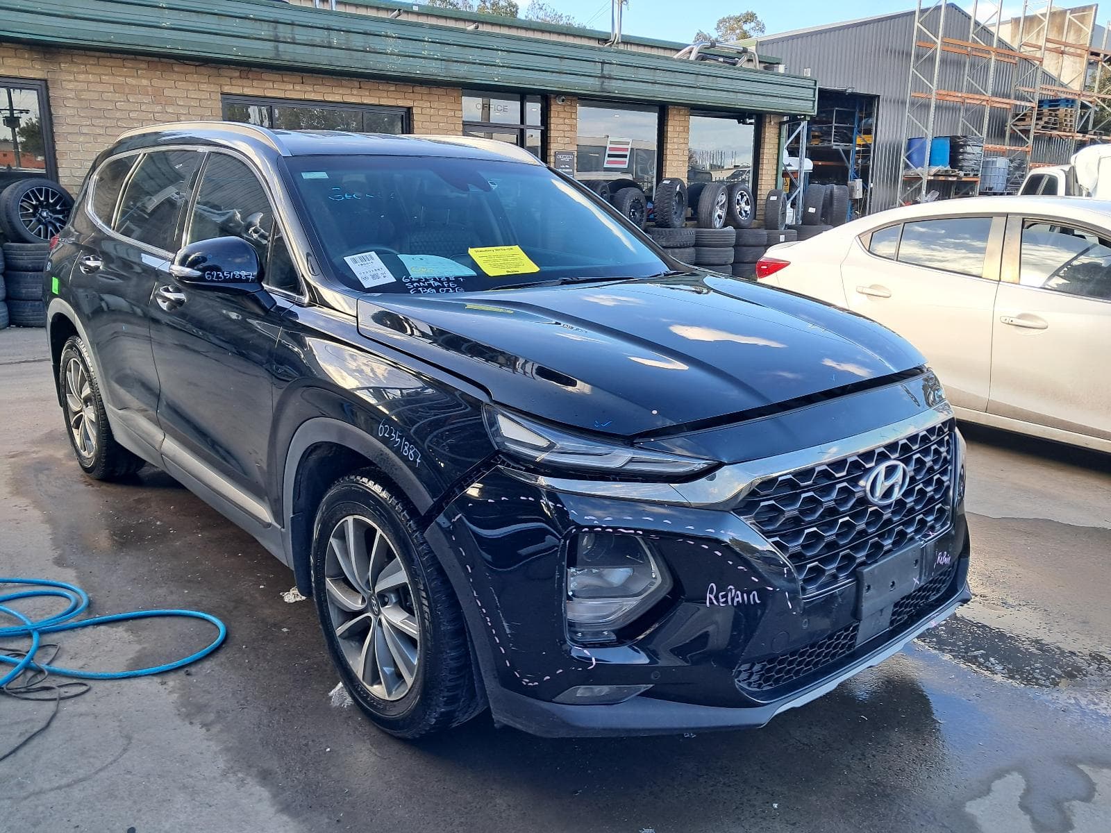 Used auto part listing image: 2018 HYUNDAI SANTA FE LEFT REAR TRAILING ARM UPPER CONTROL ARM, TM, 03/18-09/20