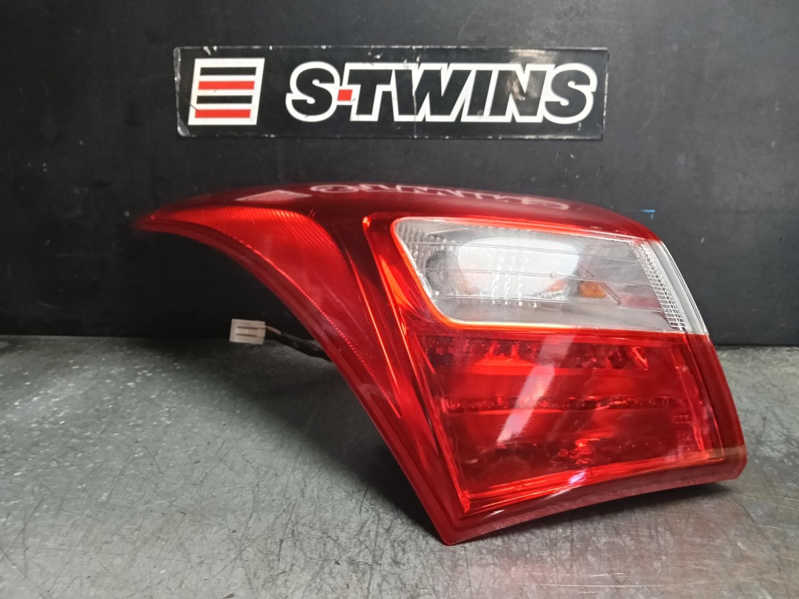 Used auto part listing image: 2013 HYUNDAI I30 LEFT TAILLIGHT GD, 5DR/3DR, HATCH, W/ HALOGEN TYPE, GO/ACTIVE/ELITE, 03/12-02/17