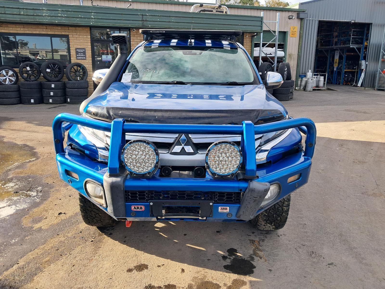 2020 MITSUBISHI TRITON 12