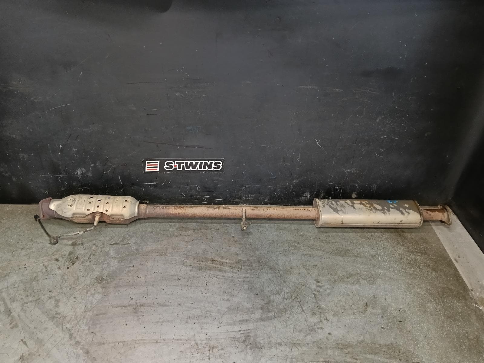 Used auto part listing image: 2013 HYUNDAI IX35 CATALYTIC CONVERTER UNDER CAR-CAT TYPE, 2.0, G4KD, PETROL, LM SERIES, 11/09-08/13