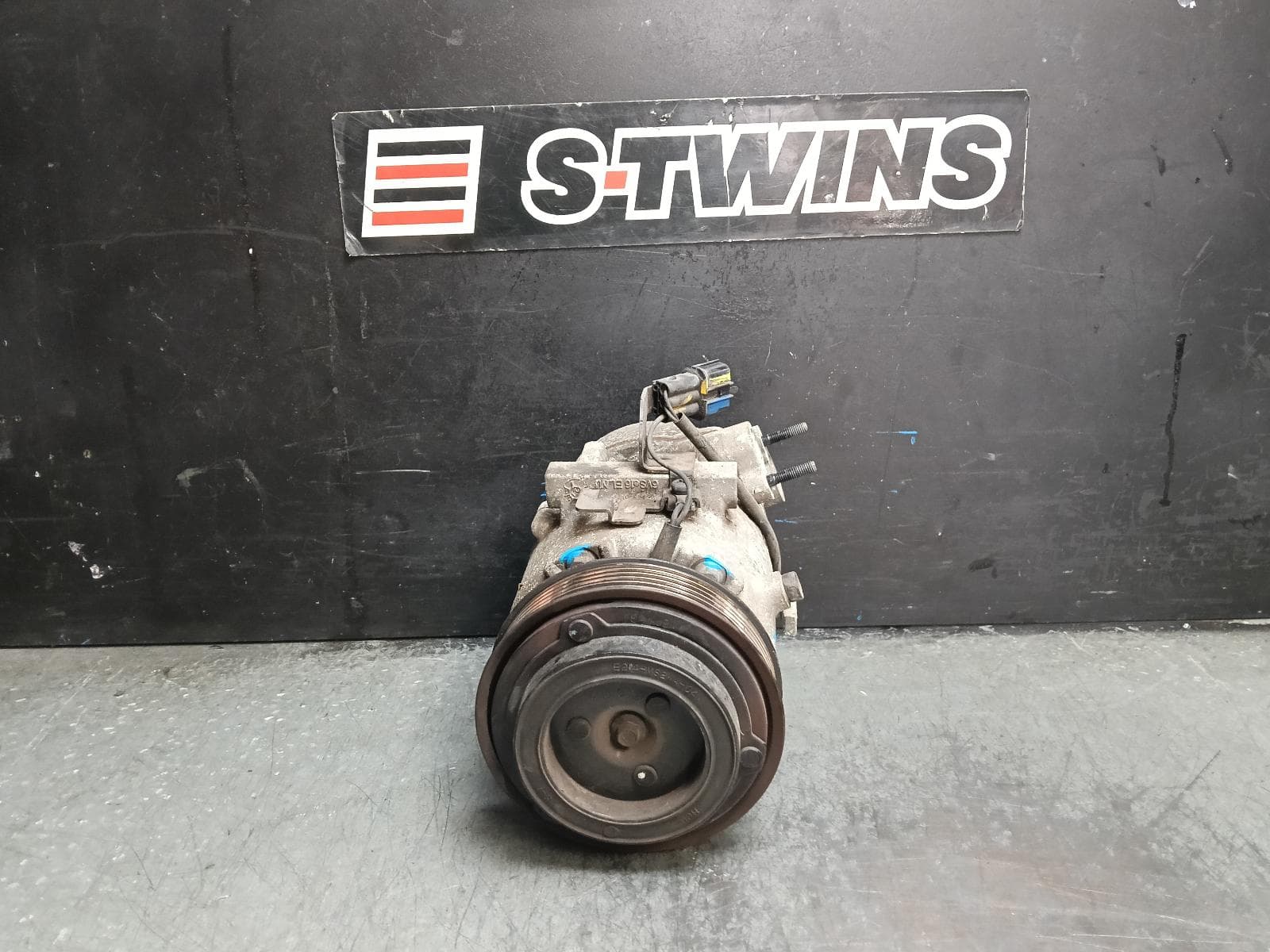 Used auto part listing image: 2013 HYUNDAI IX35 A C COMPRESSOR LM SERIES, M51, 2.0/2.4, G4KD/G4KE, PETROL, HCC BRAND (TMAJU), 11/09-05/13