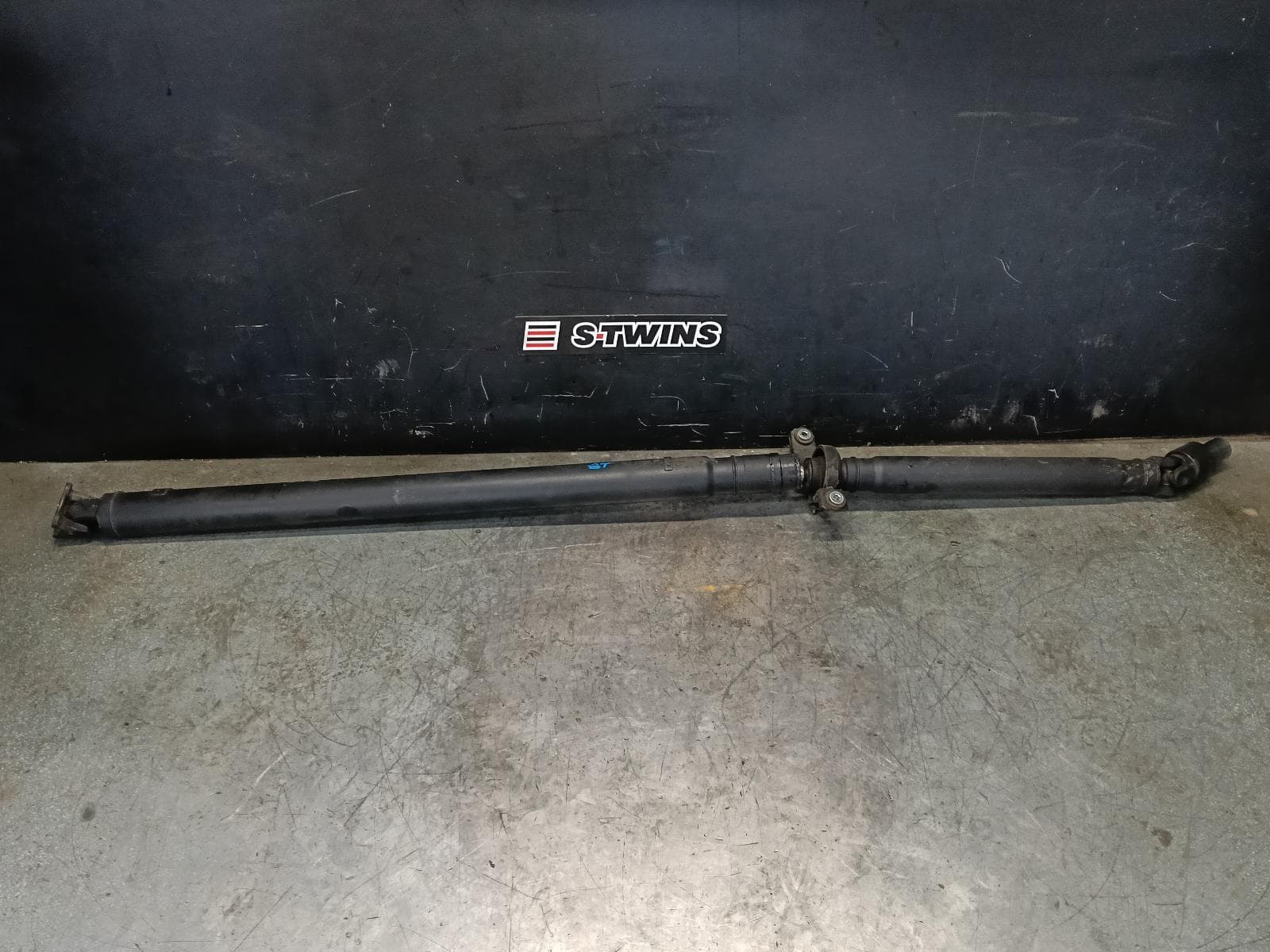 Used auto part listing image: 2021 MITSUBISHI OUTLANDER REAR PROP SHAFT 2.4, PETROL, ZJ-ZL, 10/12-07/21 0000423549