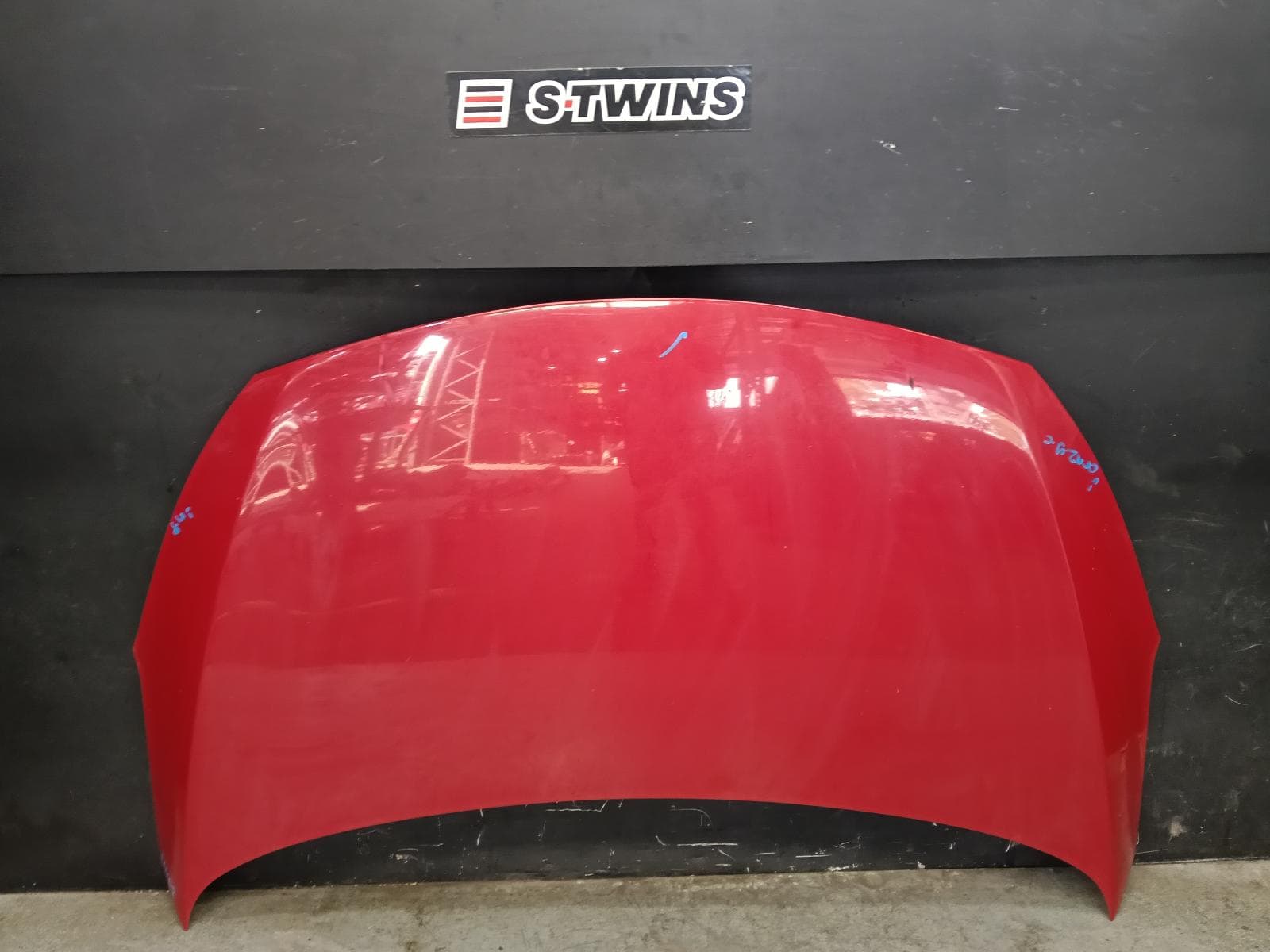 Used auto part listing image: 2015 KIA CERATO BONNET YD, 04/13-02/16