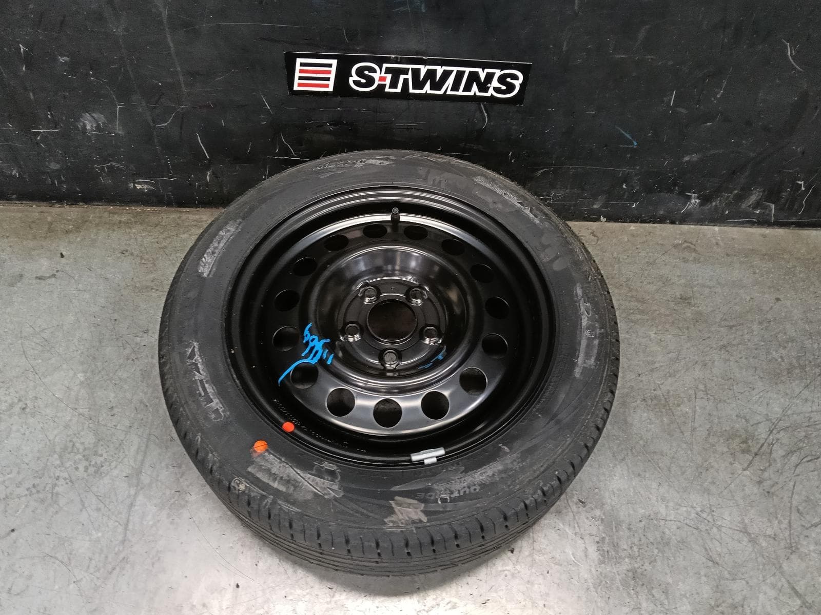 Used auto part listing image: 2015 KIA CERATO WHEEL STANDARD STEEL 16X6.5IN, YD, 04/13-05/18