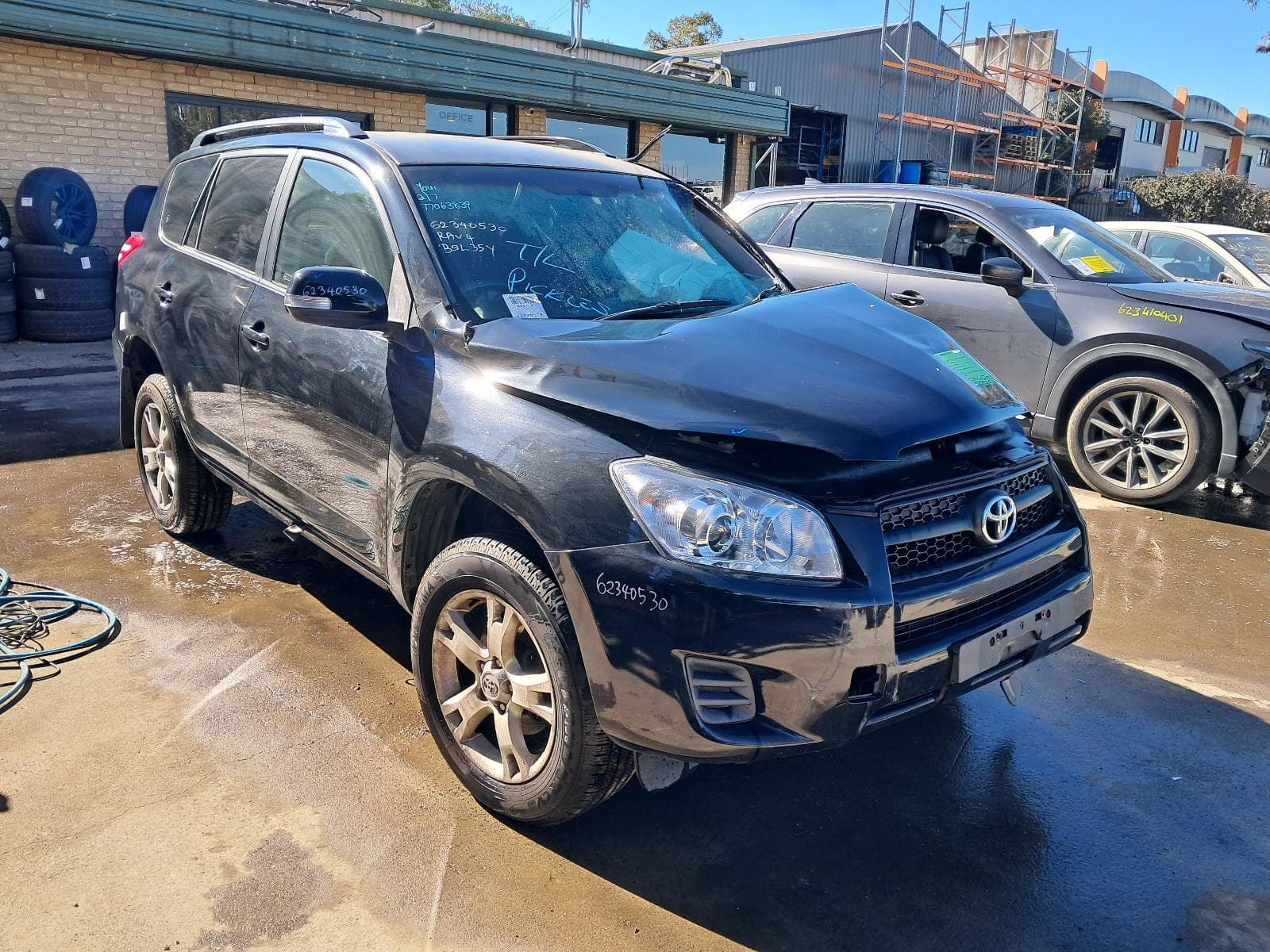 Used auto part listing image: 2009 TOYOTA RAV4 RIGHT HEADLAMP ACA33/ACA38, 08/08-11/12
