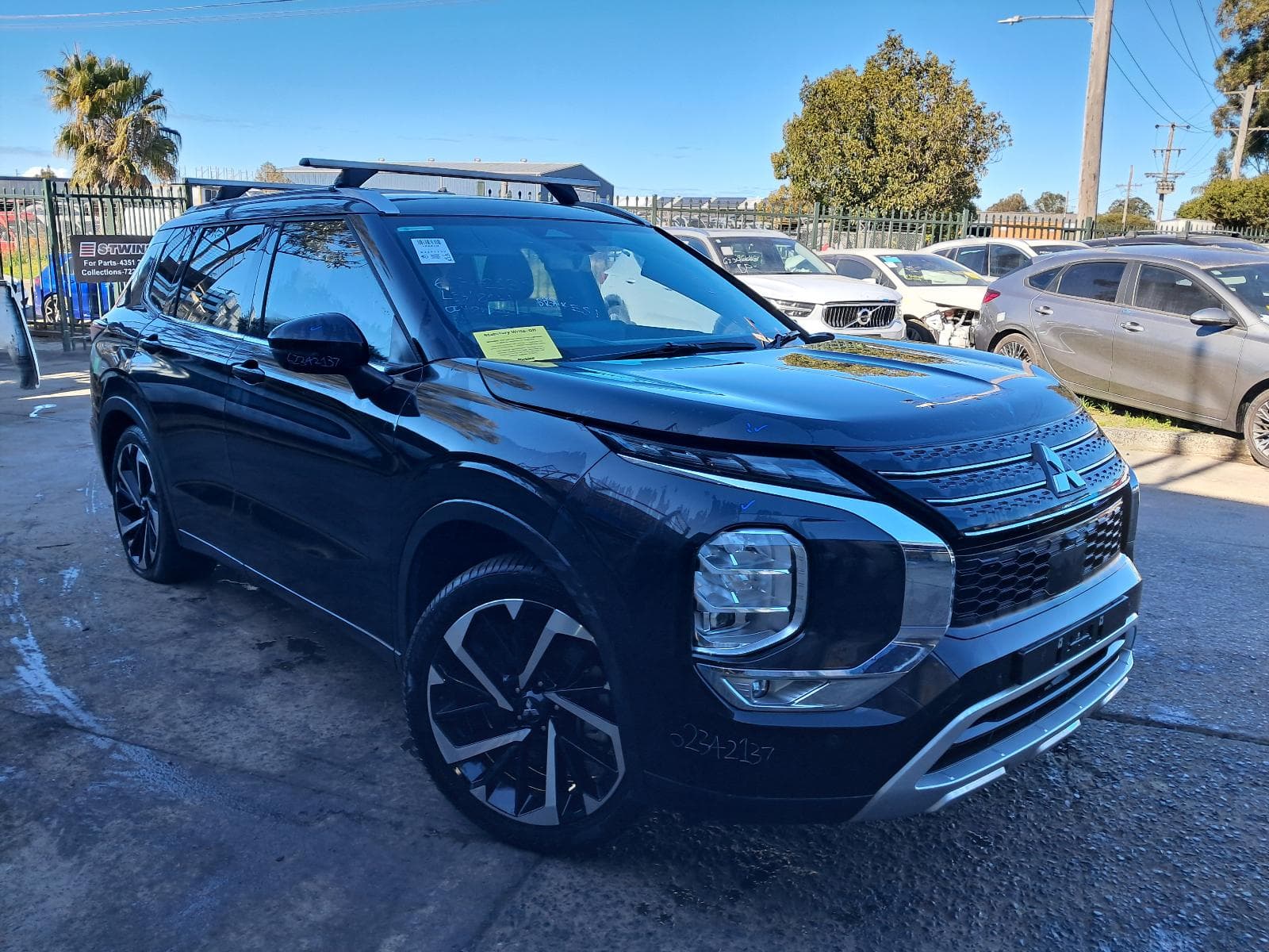 2023 MITSUBISHI OUTLANDER 2
