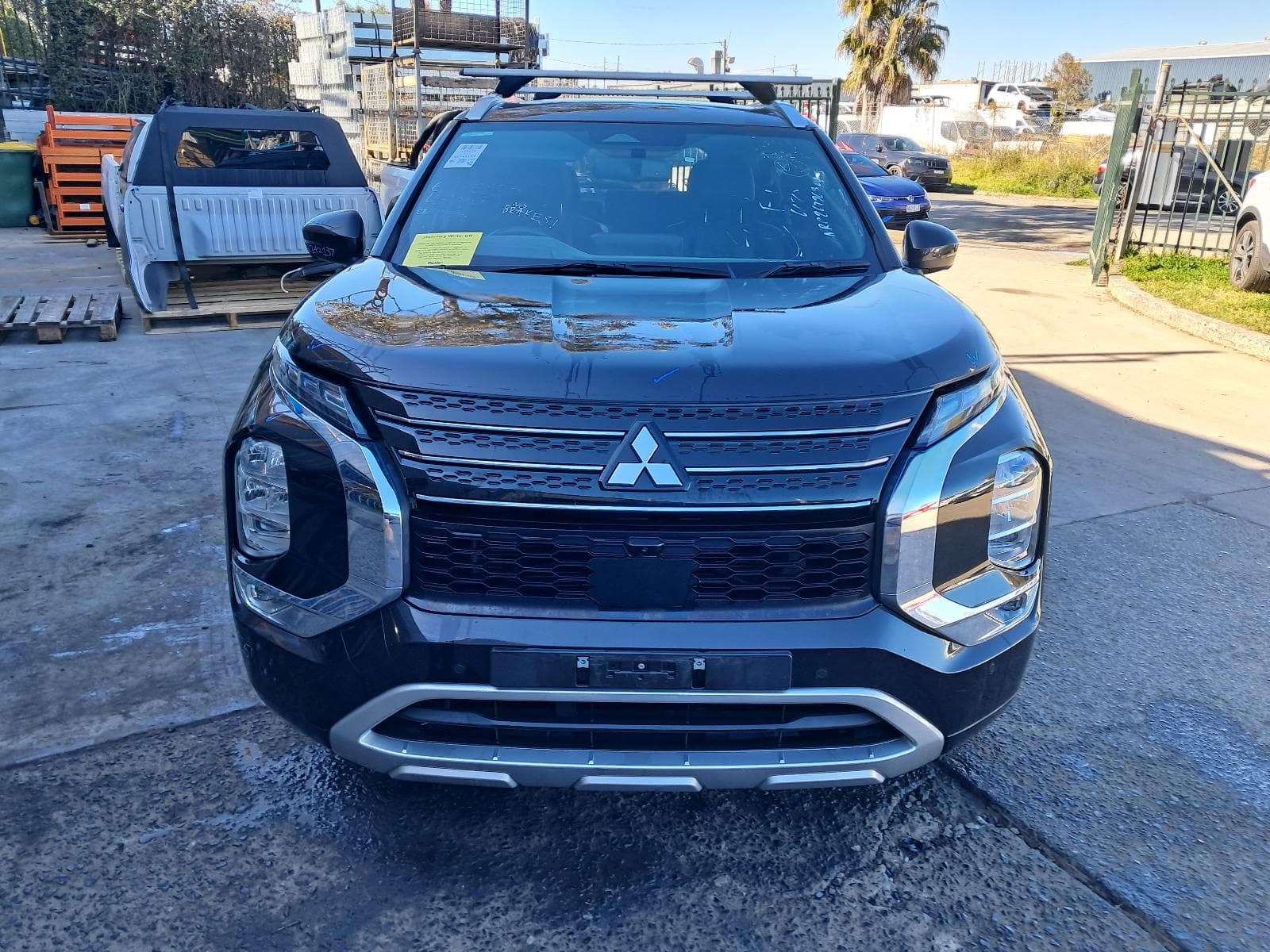 2023 MITSUBISHI OUTLANDER 11