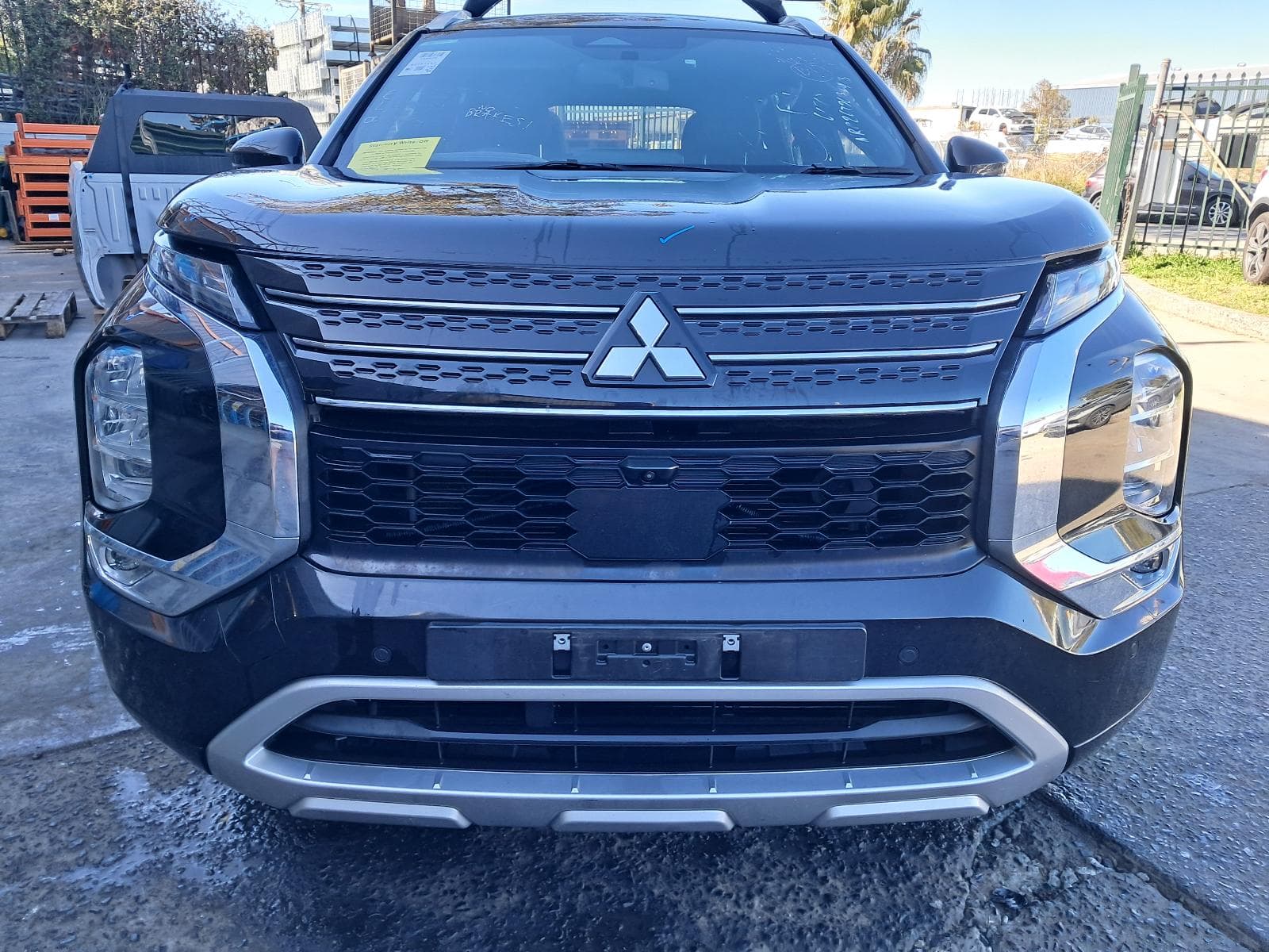 2023 MITSUBISHI OUTLANDER 10