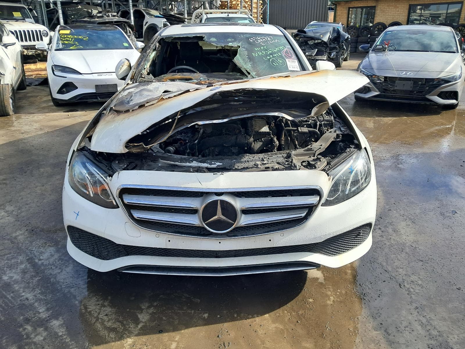 2016 MERCEDES E CLASS 10