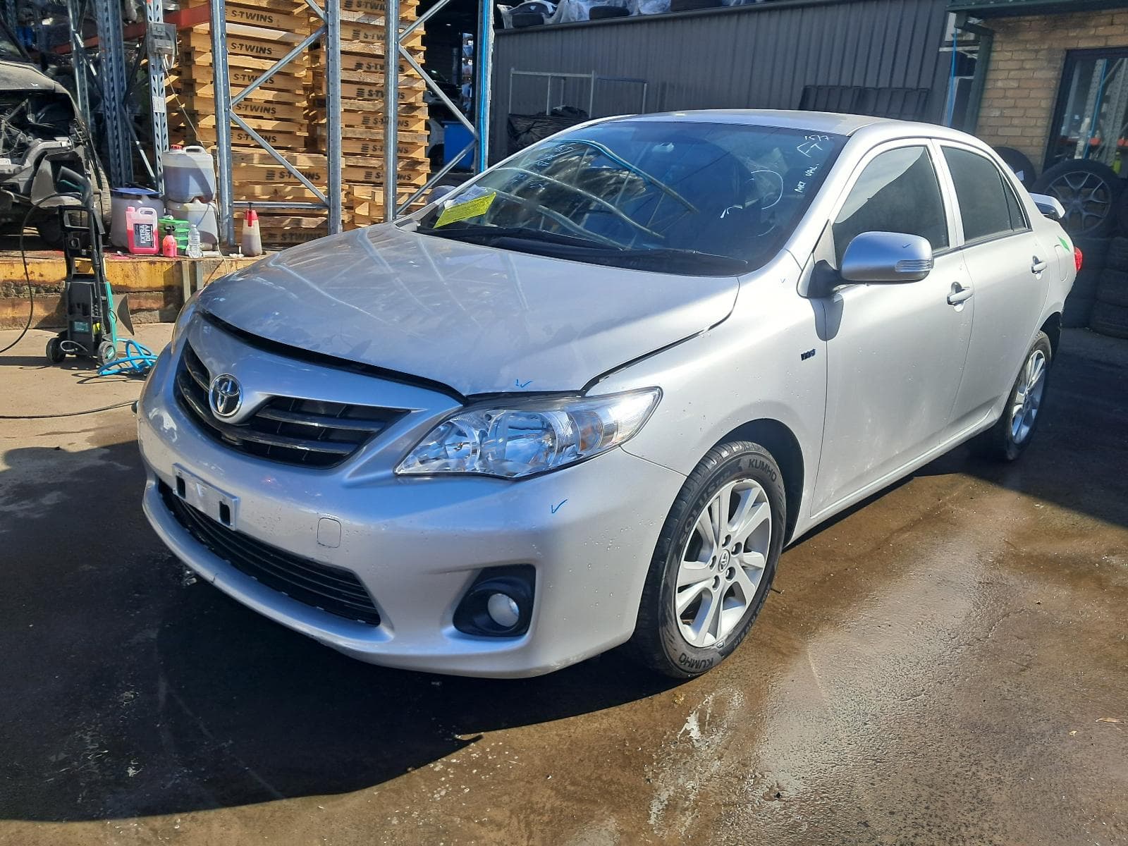 2013 TOYOTA COROLLA 1