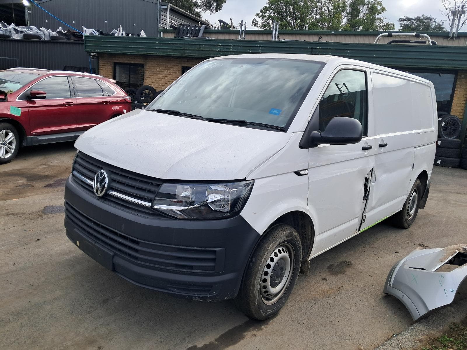 2019 VOLKSWAGEN TRANSPORTER 2