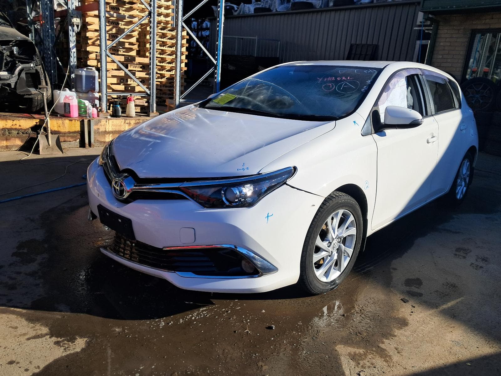 Featured wrecking vehicle: 2017 TOYOTA COROLLA (stock 11292)