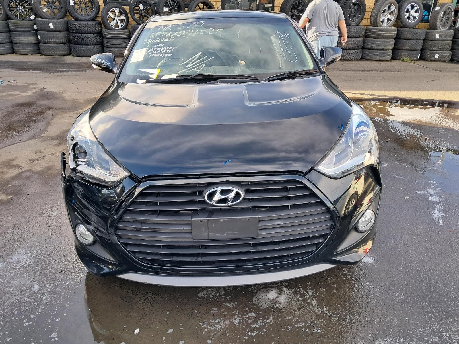 2013 HYUNDAI VELOSTER 10