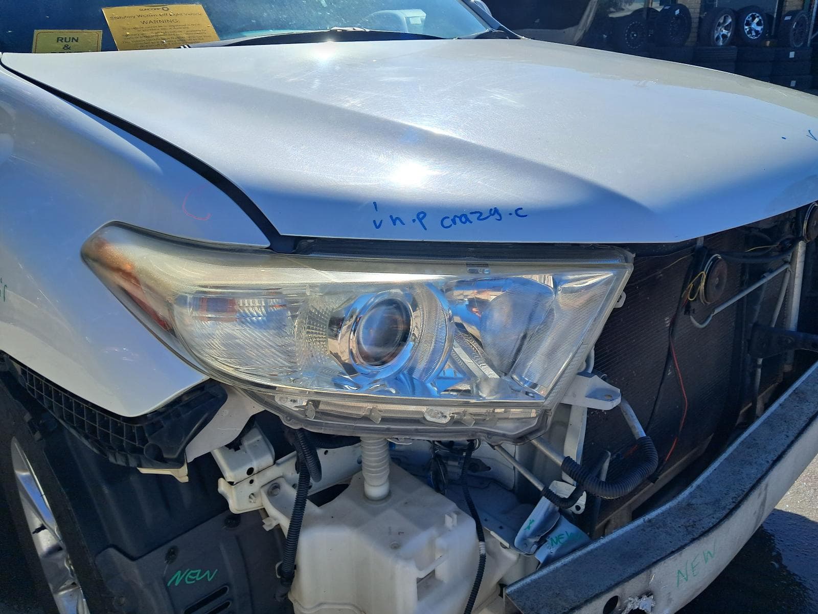 2011 TOYOTA KLUGER 5