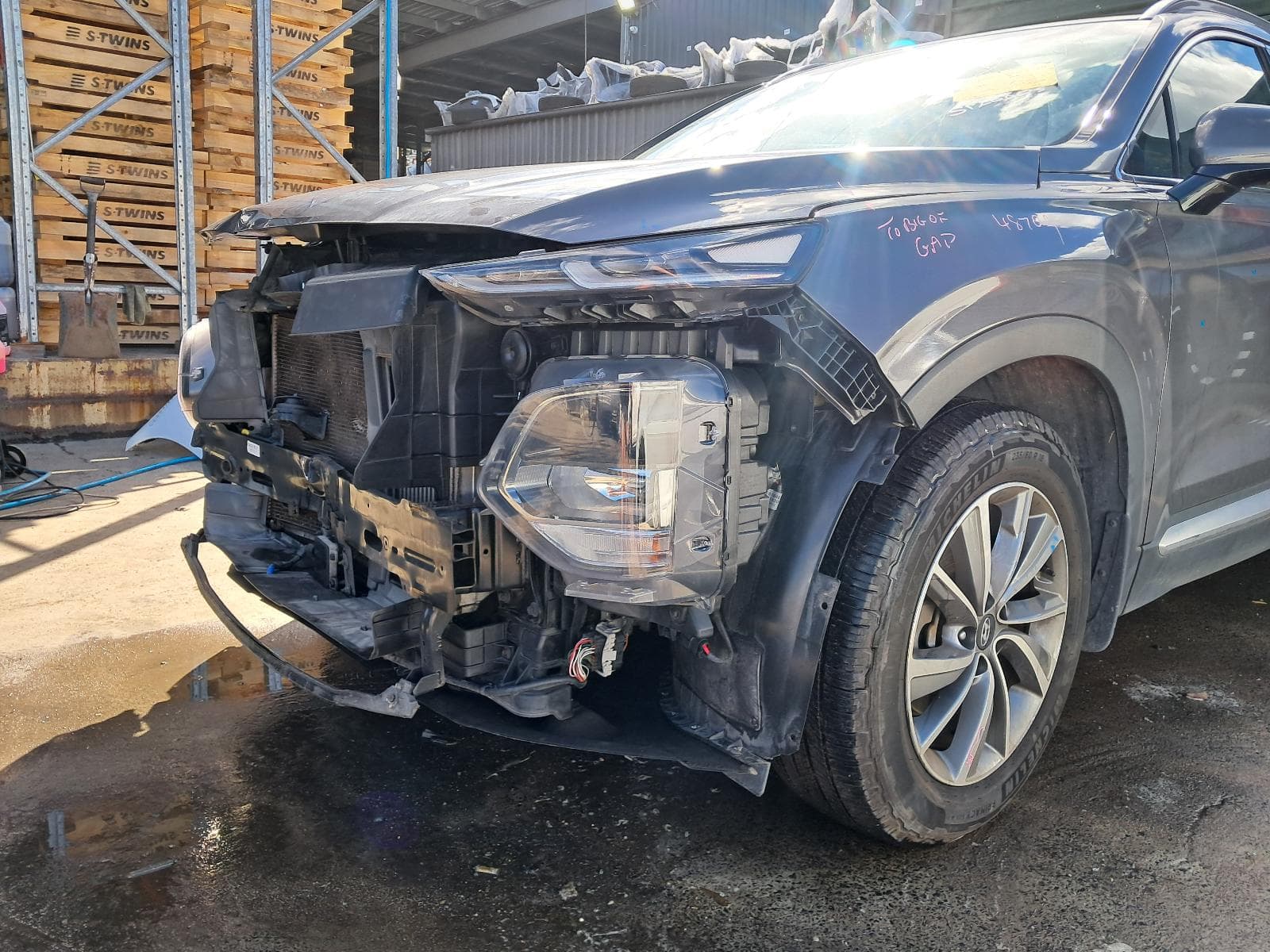 2019 HYUNDAI SANTA FE 7