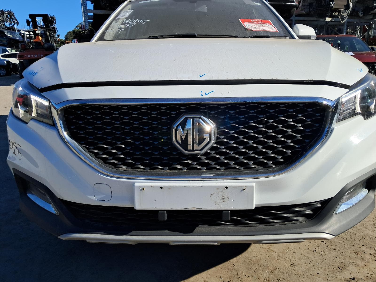 2023 MG ZS 10