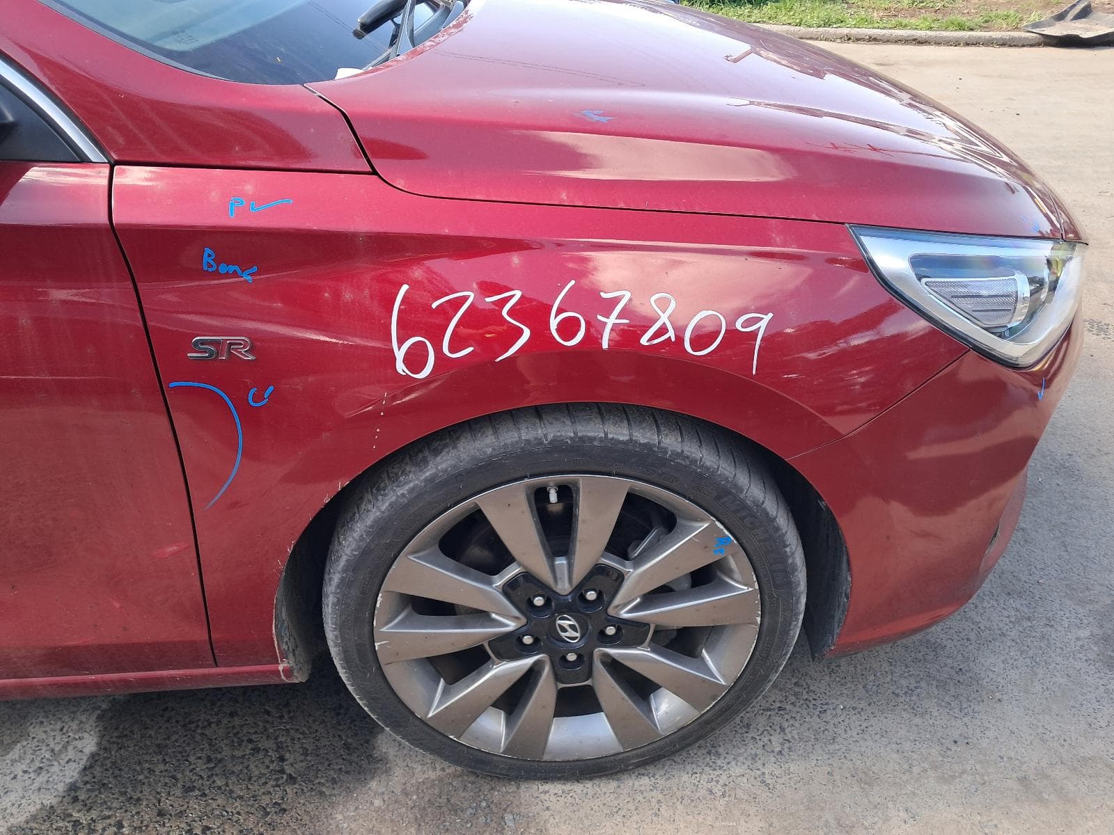 2017 HYUNDAI I30 13