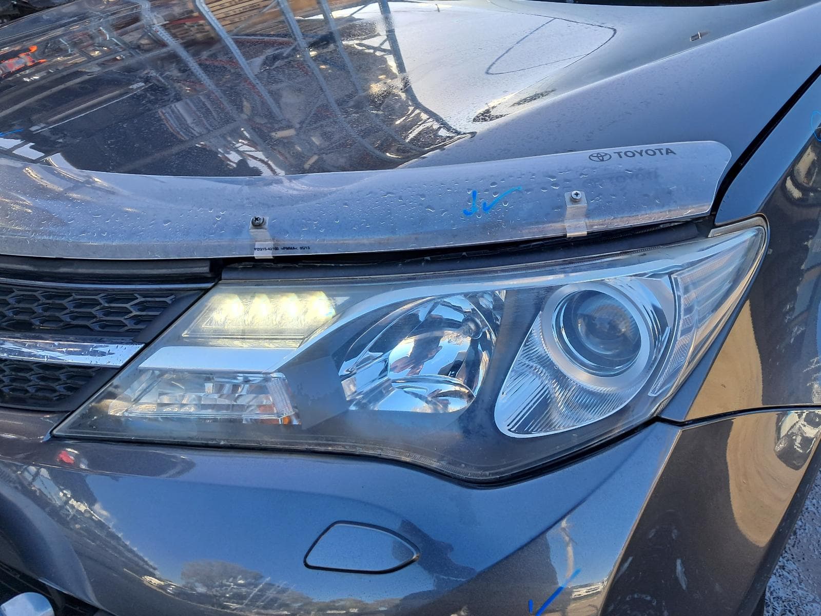 2013 TOYOTA RAV4 7