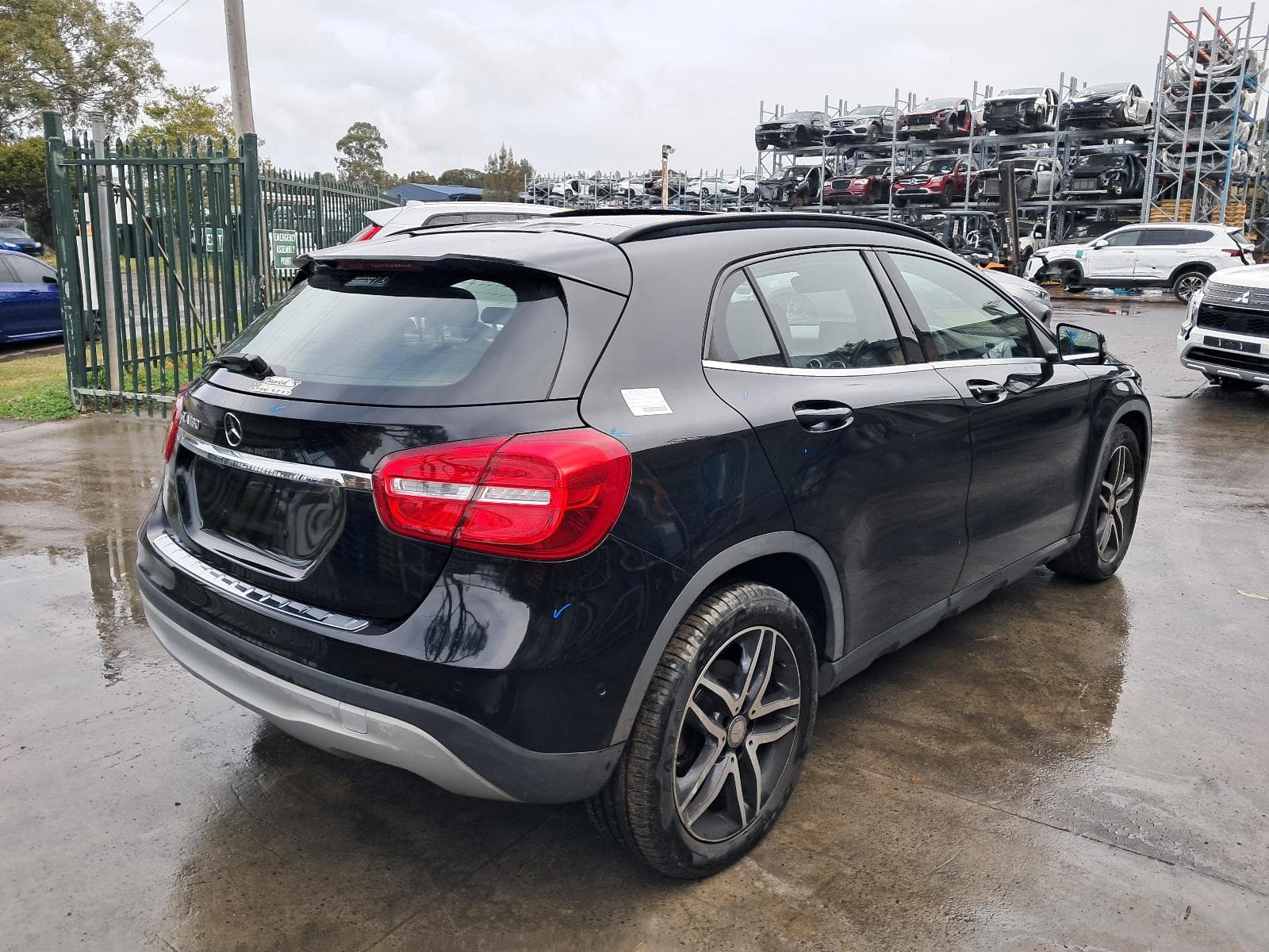 2016 MERCEDES GLA CLASS 4