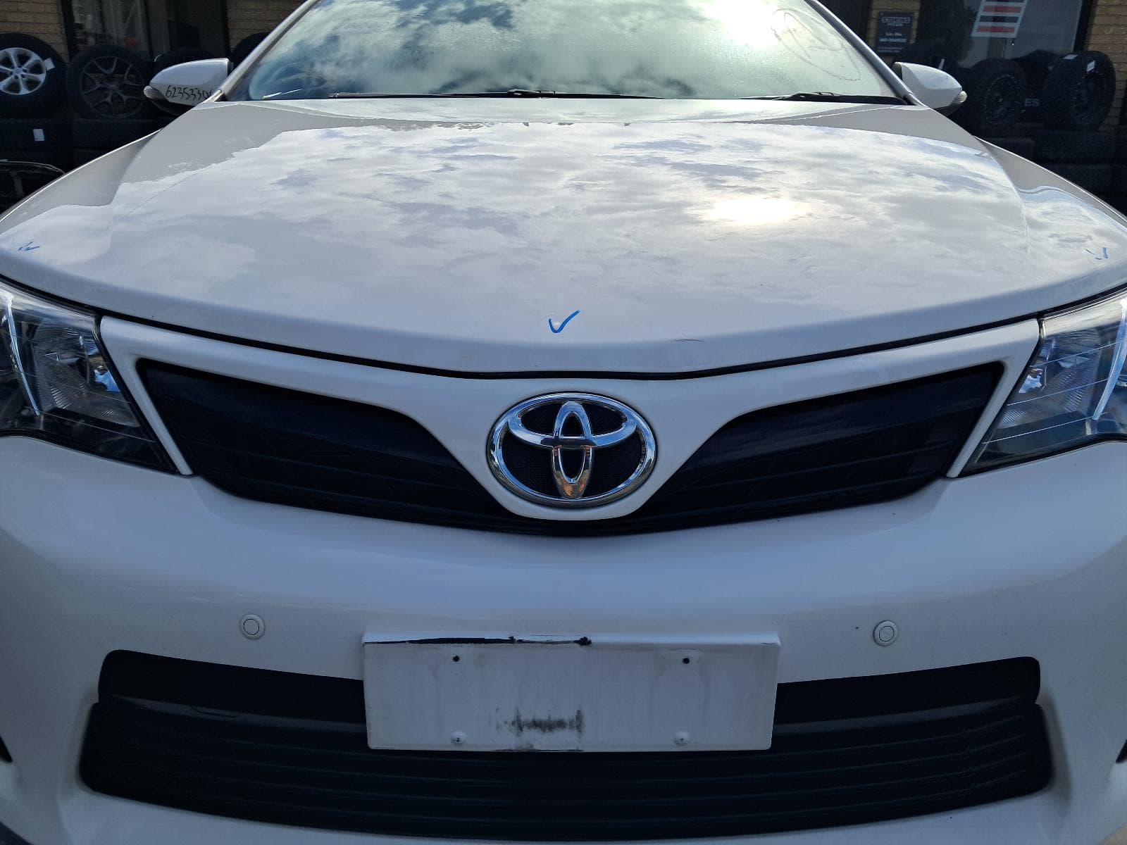2014 TOYOTA CAMRY 10