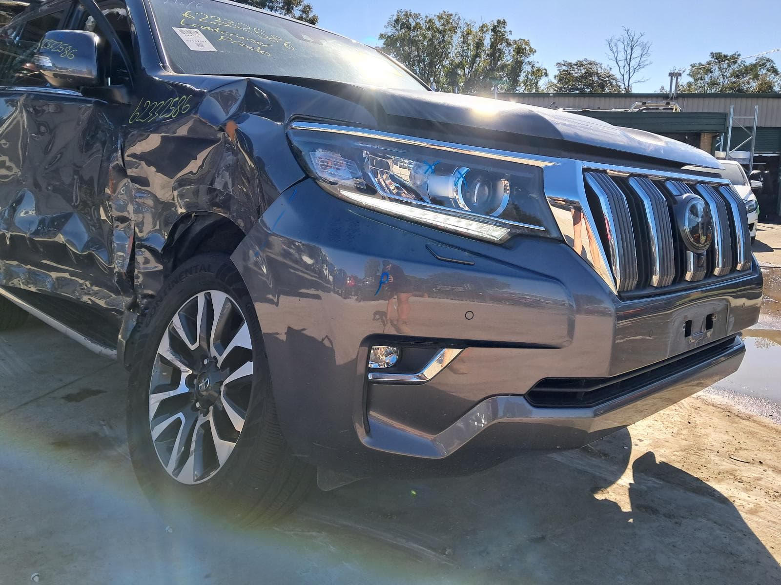 2023 TOYOTA PRADO 9
